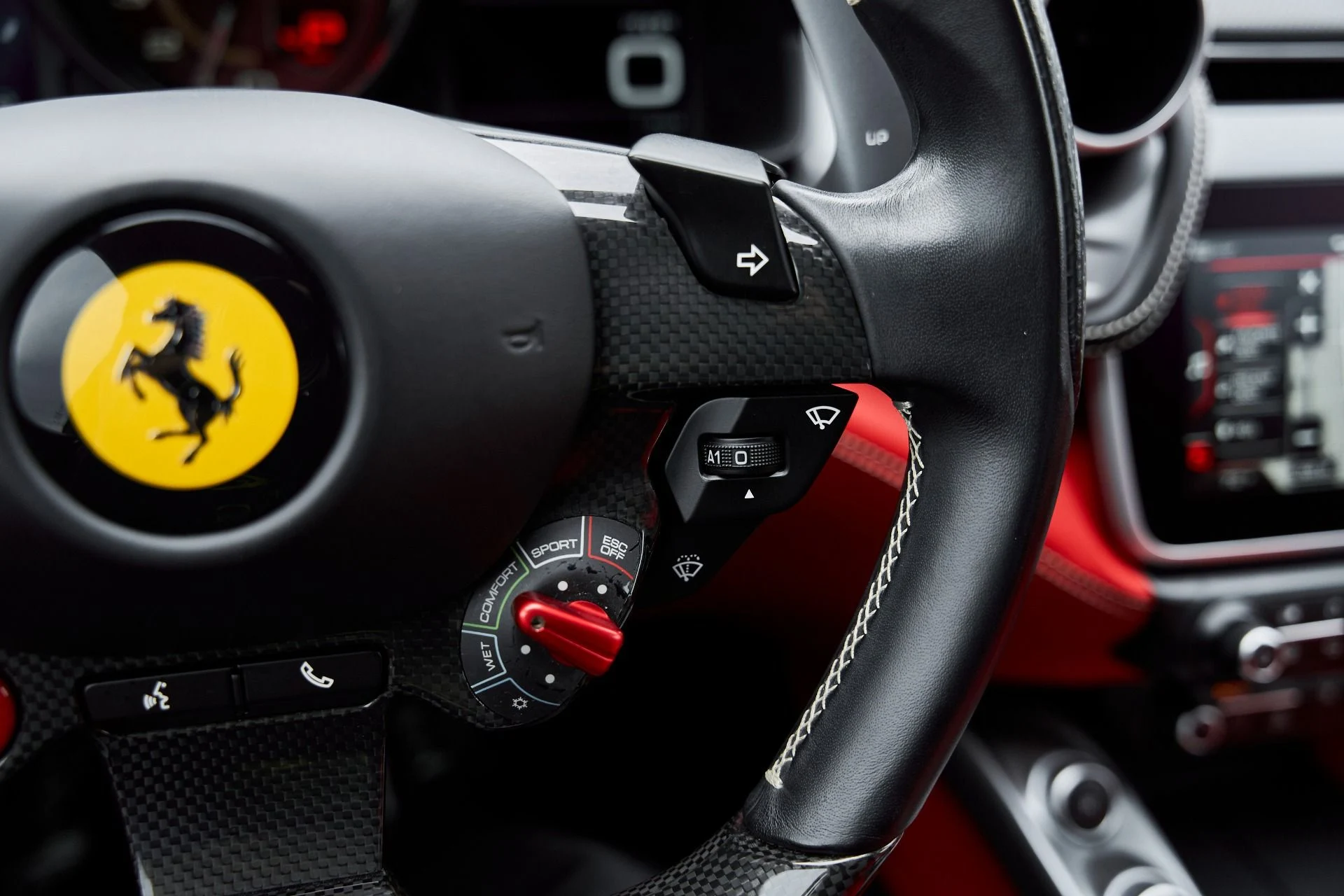 mph053_2253099731_Used_2020_Ferrari_GTC_4_Lusso_T_1766785949_514cf31ed9