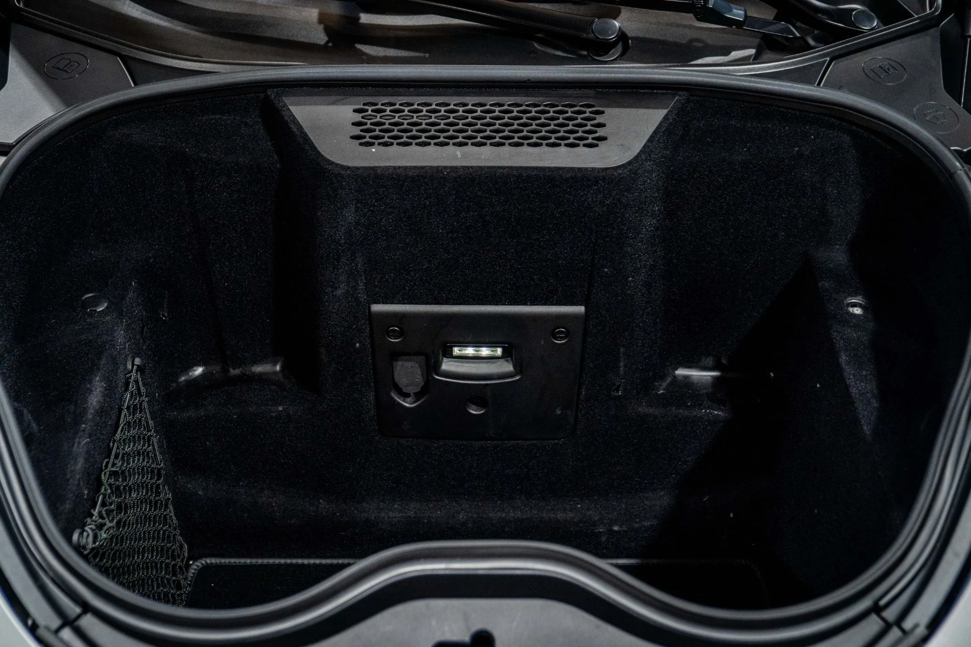 mph053_2266454034_Used_2018_Mc_Laren_570_S_Spider_Loaded_Spec_Larini_exhaust_1765469069_b8838cbfd9