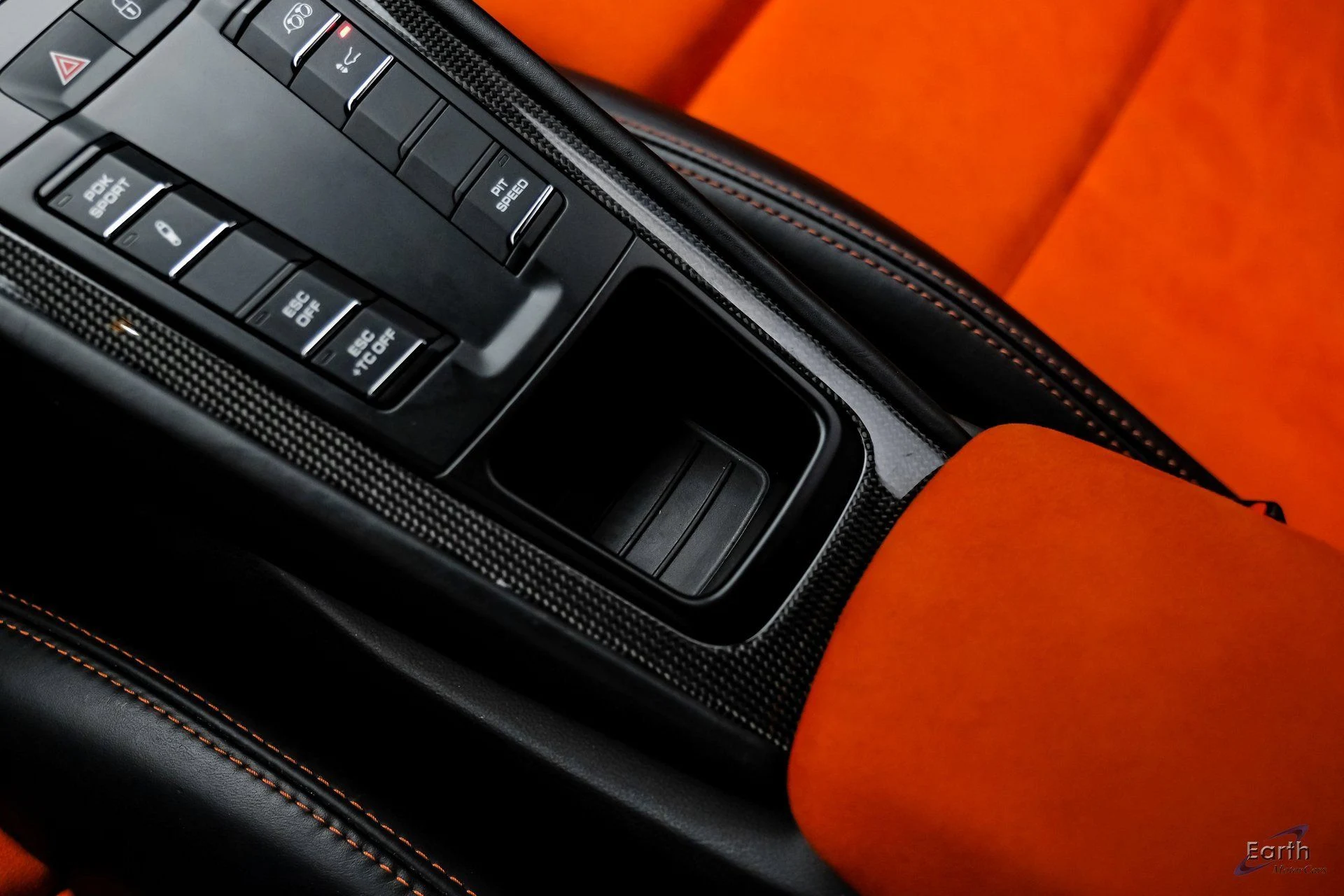 mph053_2279921083_2819802145dd2a5795f97d5a6f4ace16x_81bef14055