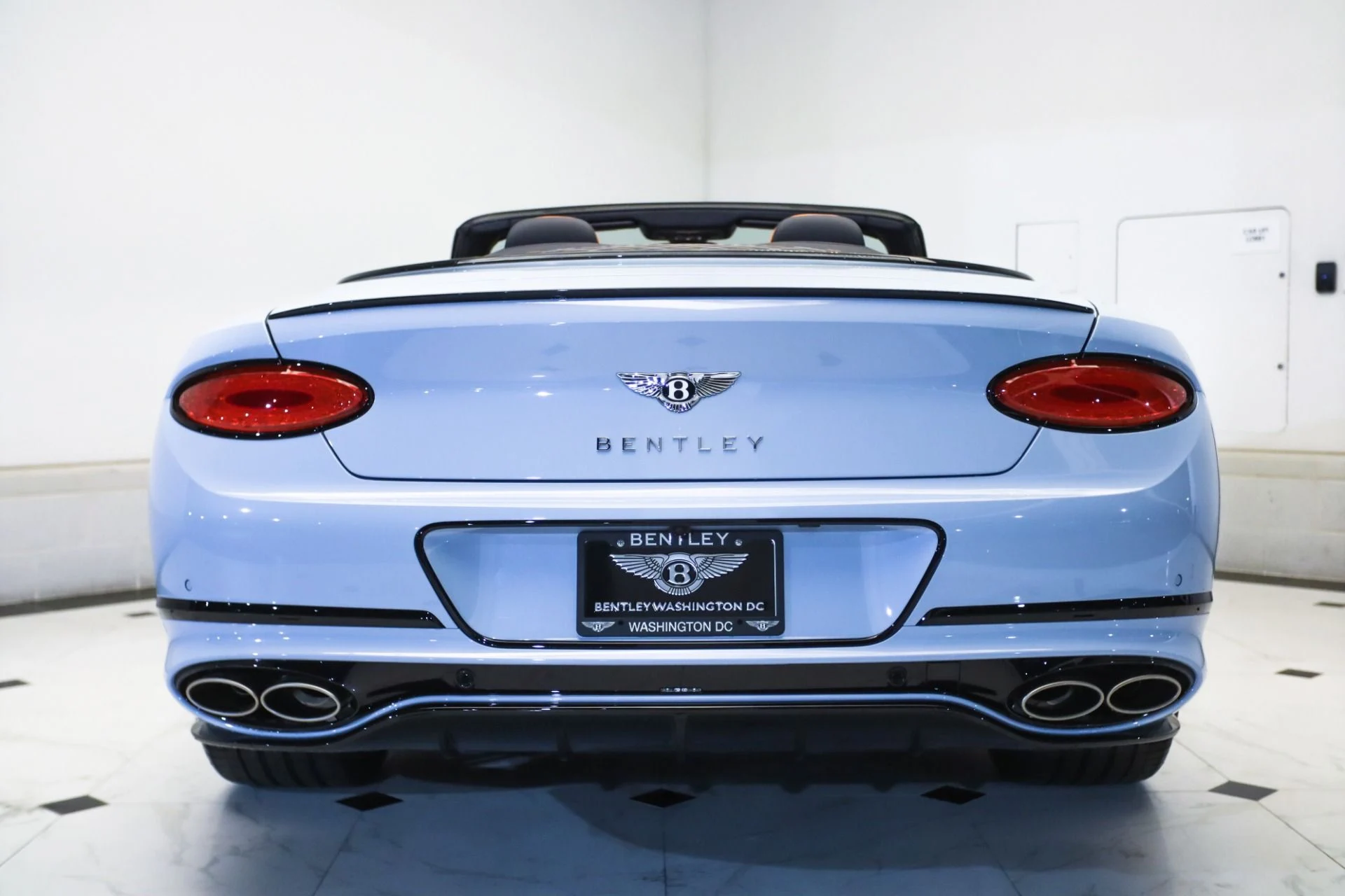 mph053_2289632751_Used_2024_Bentley_Continental_GTC_Speed_1744370139_8f78bd644c