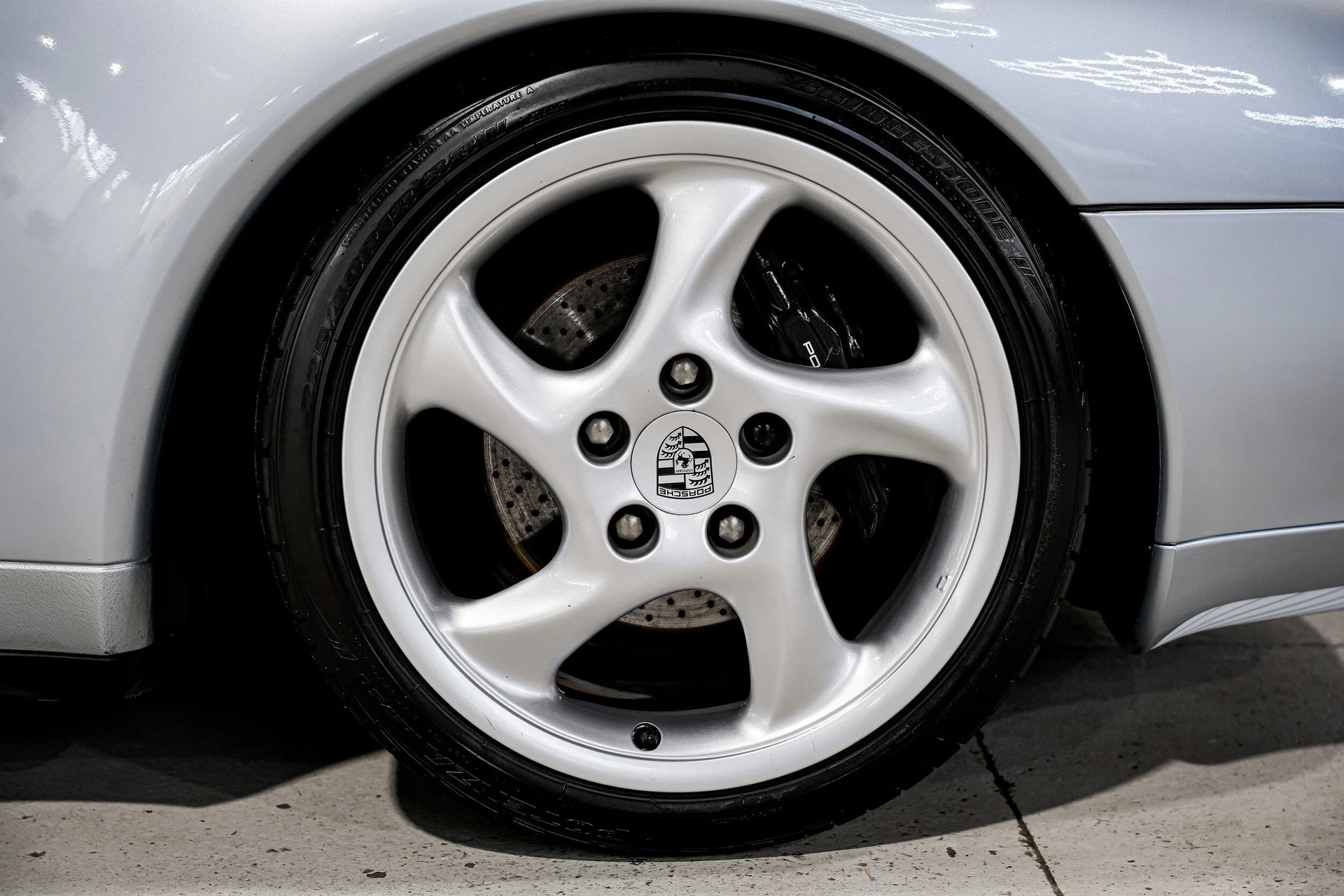 mph053_2289953841_64dae606adb010a00a4c7abc90527a10x_729e6bfbbe