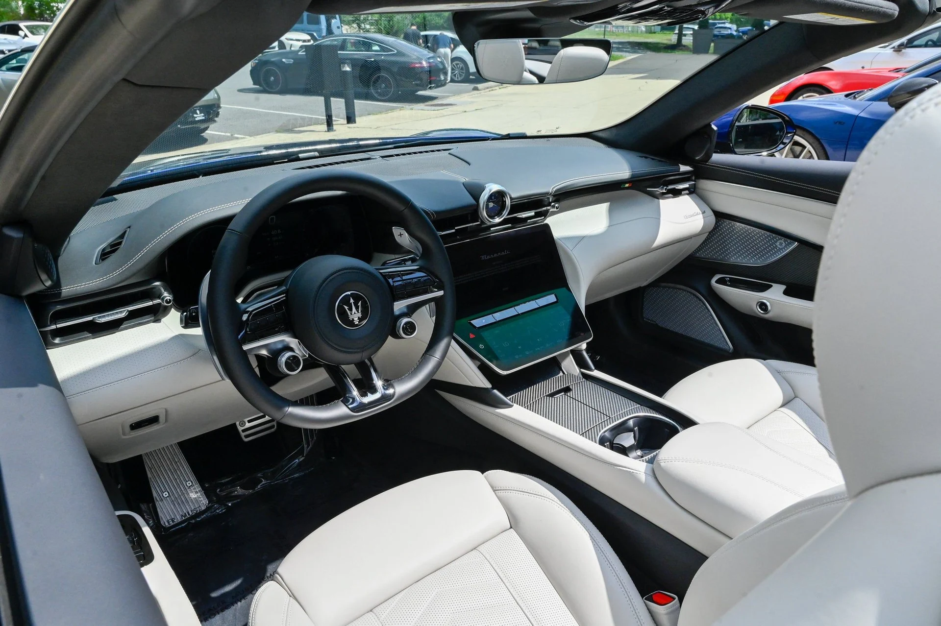 mph053_2318237443_b197cc728f954ae8bd144767e3950e95_d3a7362f88