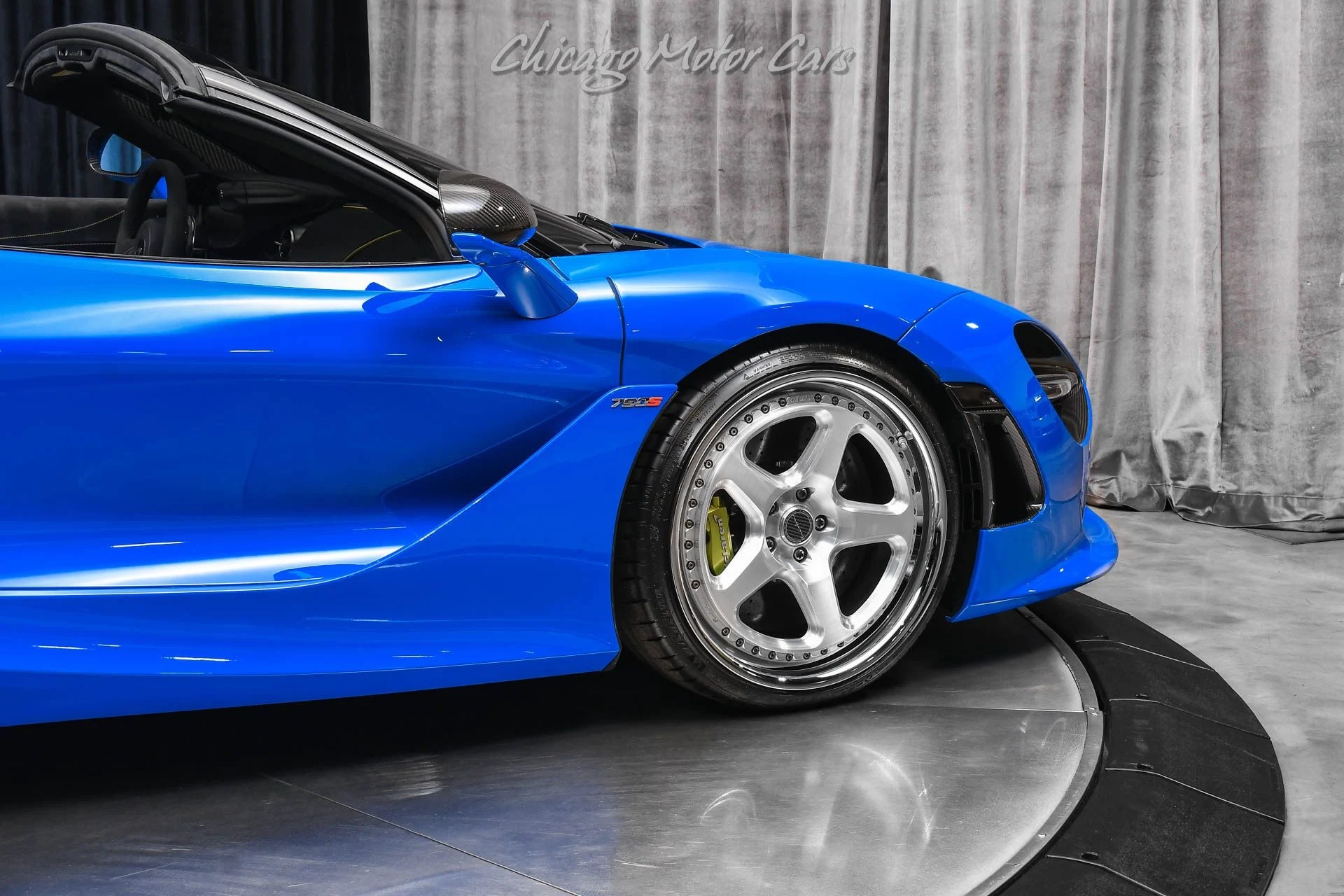 mph053_2328366147_13187_p54_l_0f8e7bd471