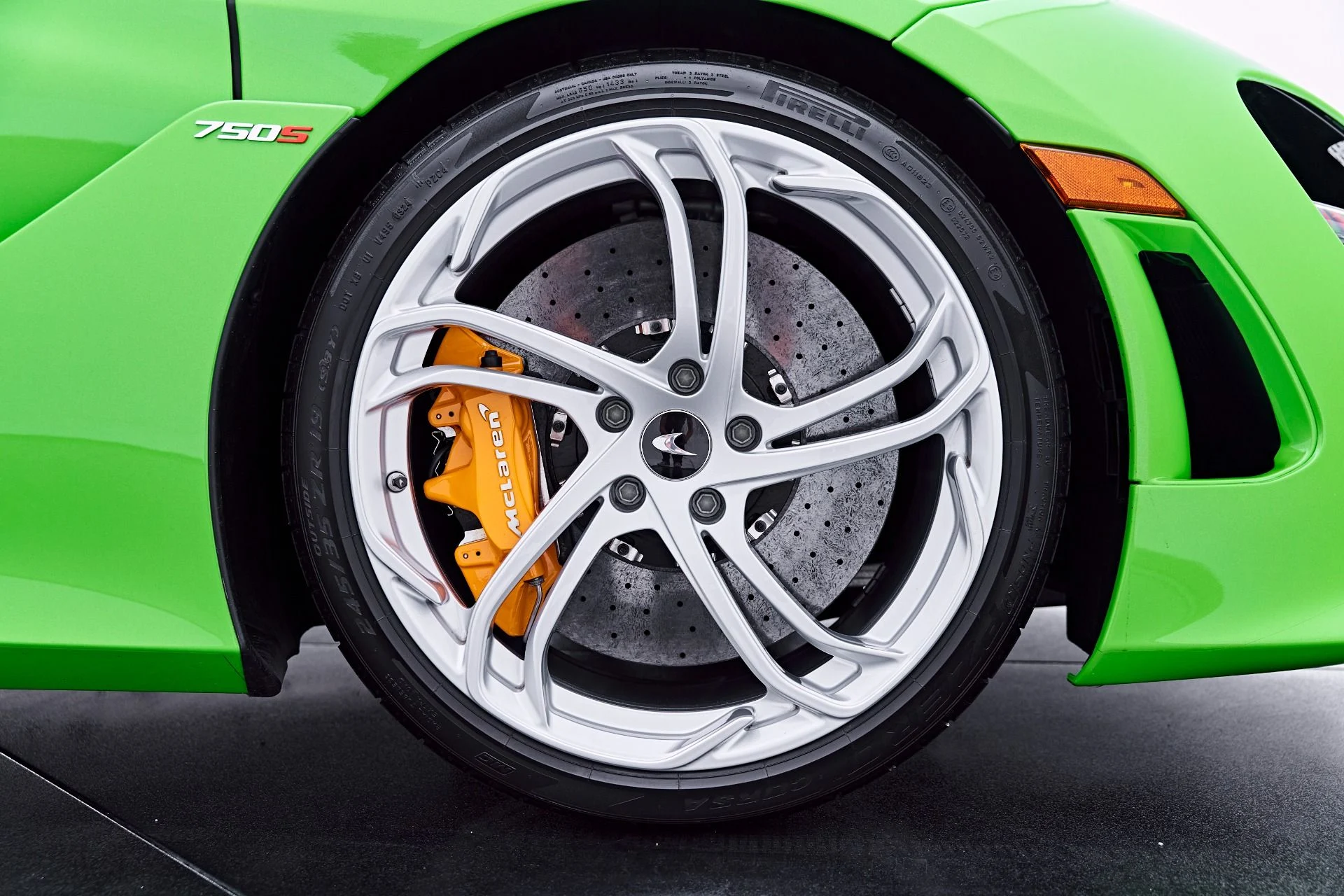 mph053_234391919_Used_2025_Mc_Laren_750_S_1784081755_edaa56711e
