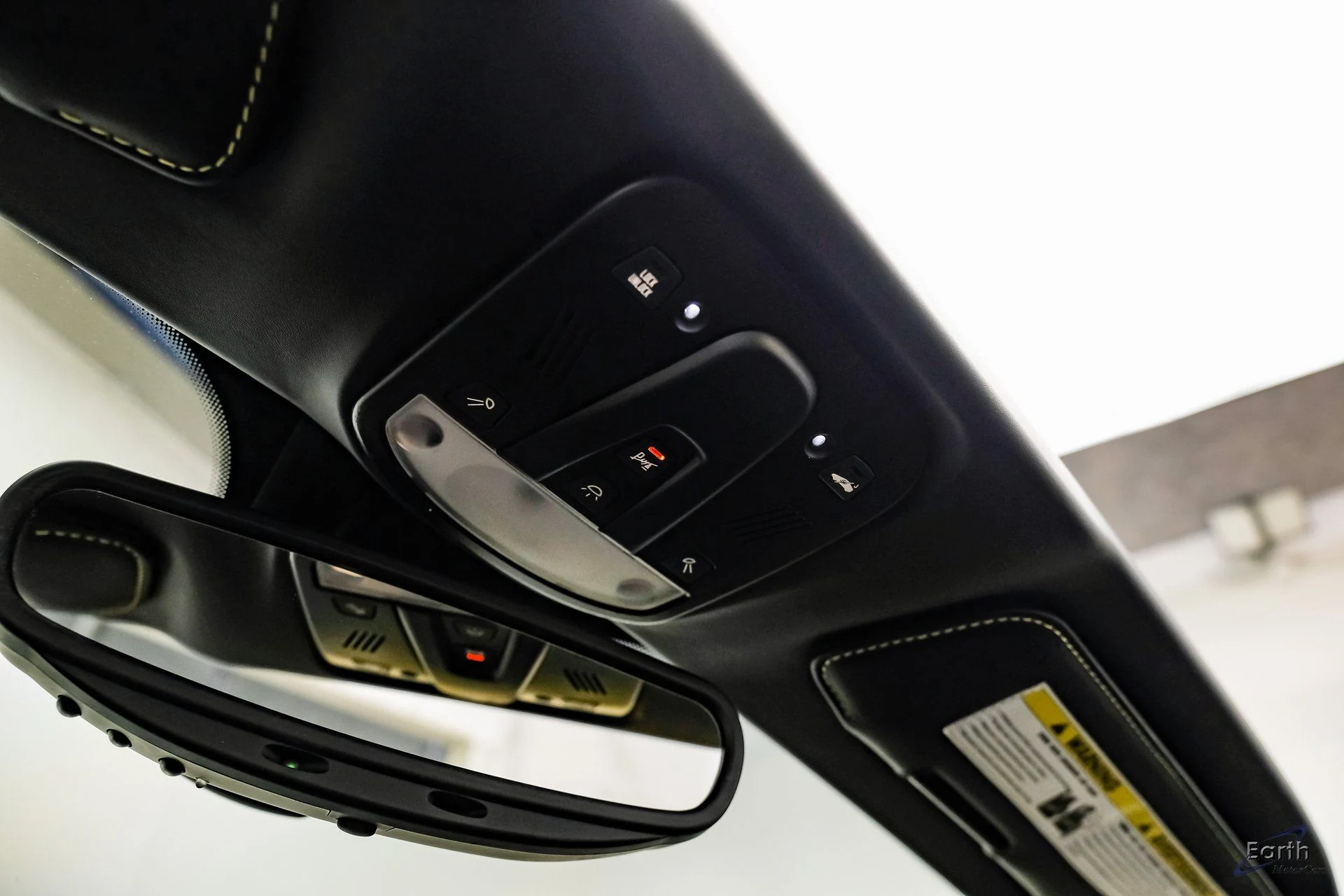 mph053_2376453877_58f7c89c92df102219993f7cb2b4cc85x_d7fb660d68