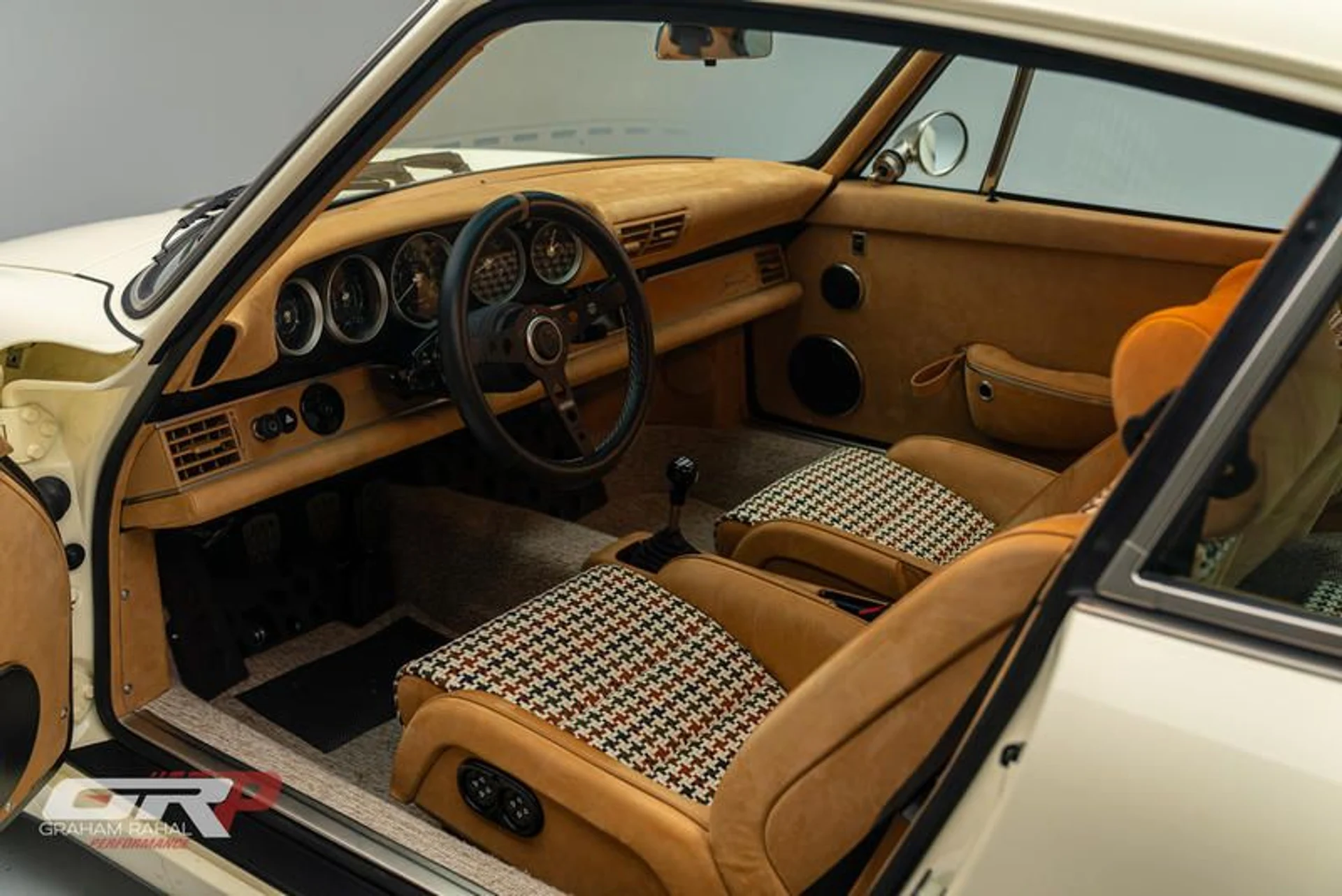 mph053_241008383_6_B91_C073_4976_42_A9_BD_5_F_93_D1_A40_D6713_59751abf45