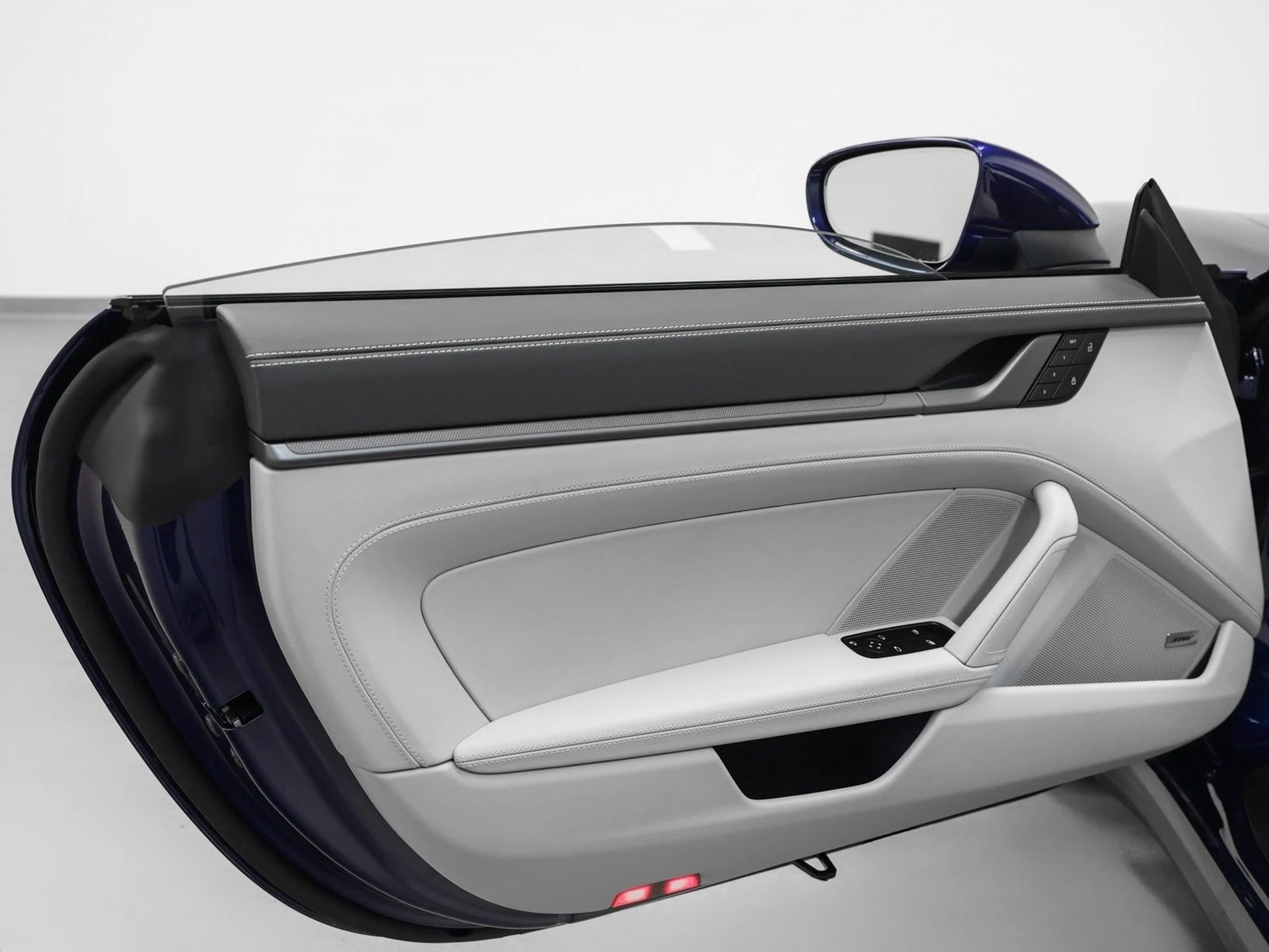 mph053_2479287216_54_688cd83569