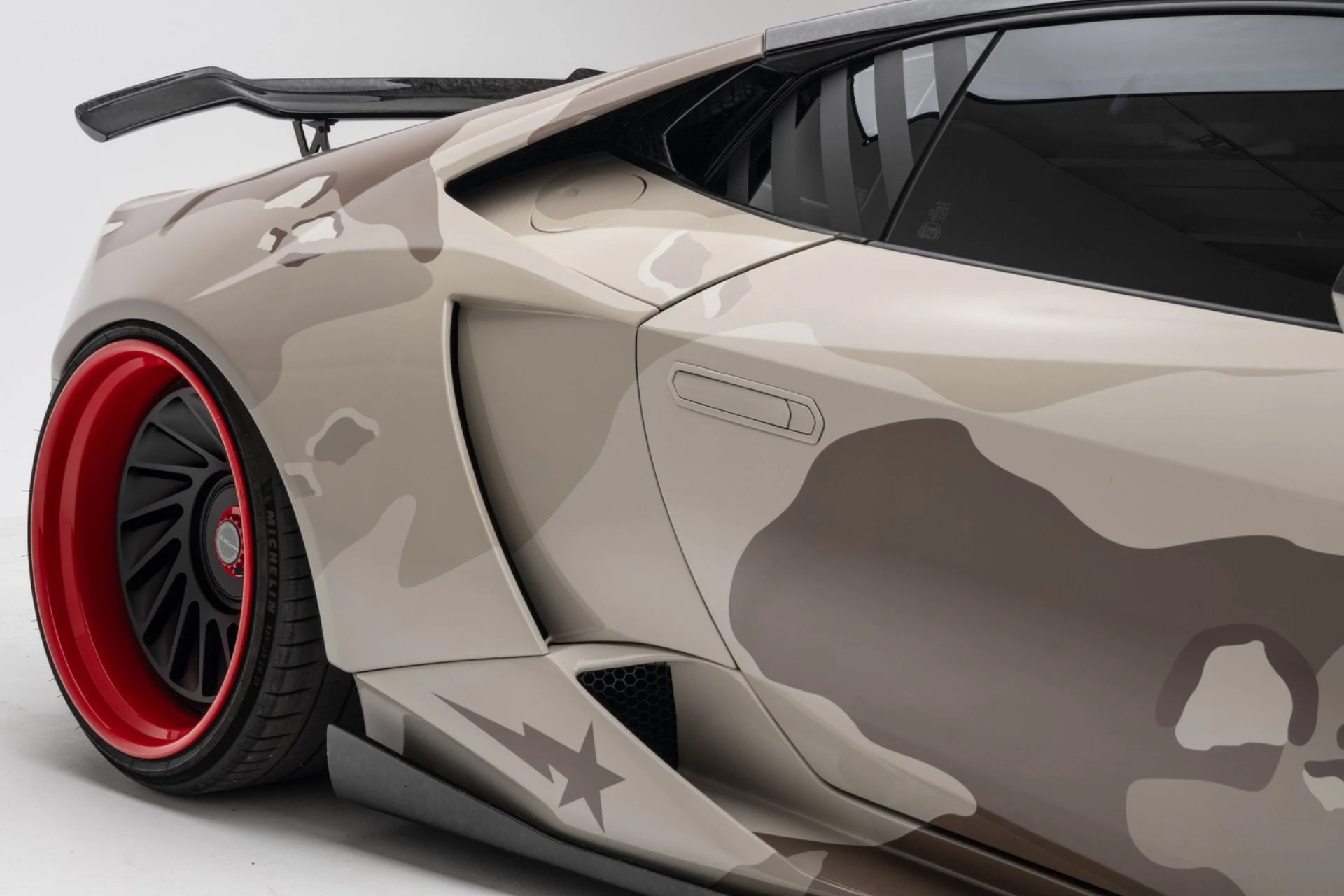 mph053_2499327360_Used_2015_Lamborghini_Huracan_LP_610_4_1777064647_fd6be6dd07