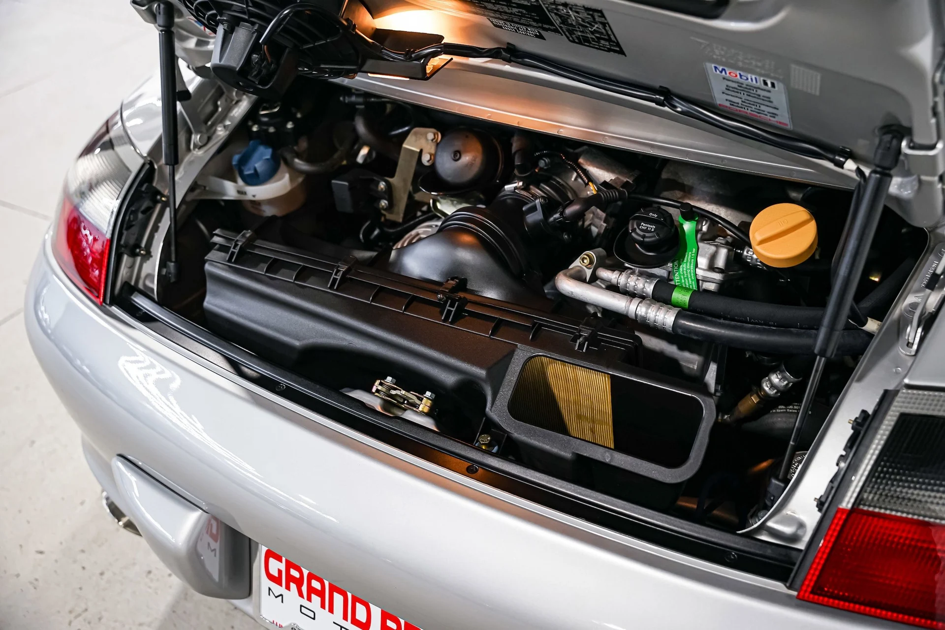 mph053_2500828548_c4d952bf03711ee32bf1af314d7bb613x_581fa25b8e