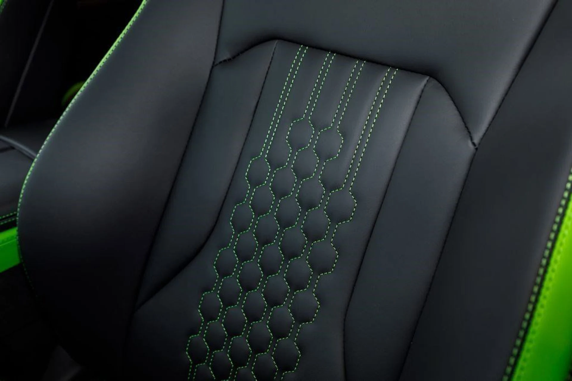 mph053_2501092562_07e7124edca608706e8f1713681baa8a_e61715e792