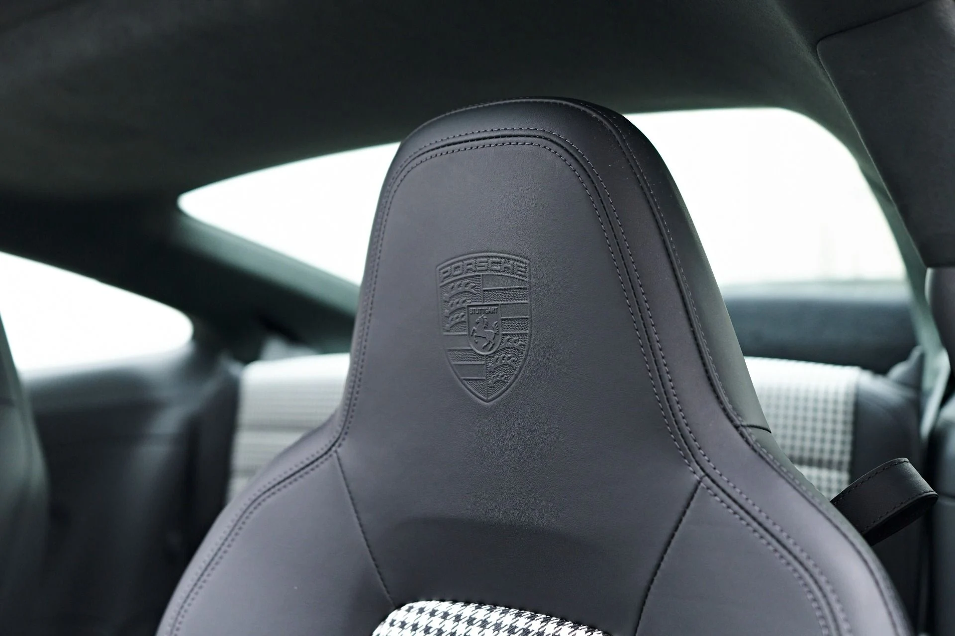 mph053_2528858921_Used_2024_Porsche_911_Turbo_S_1754417049_8c826ce441