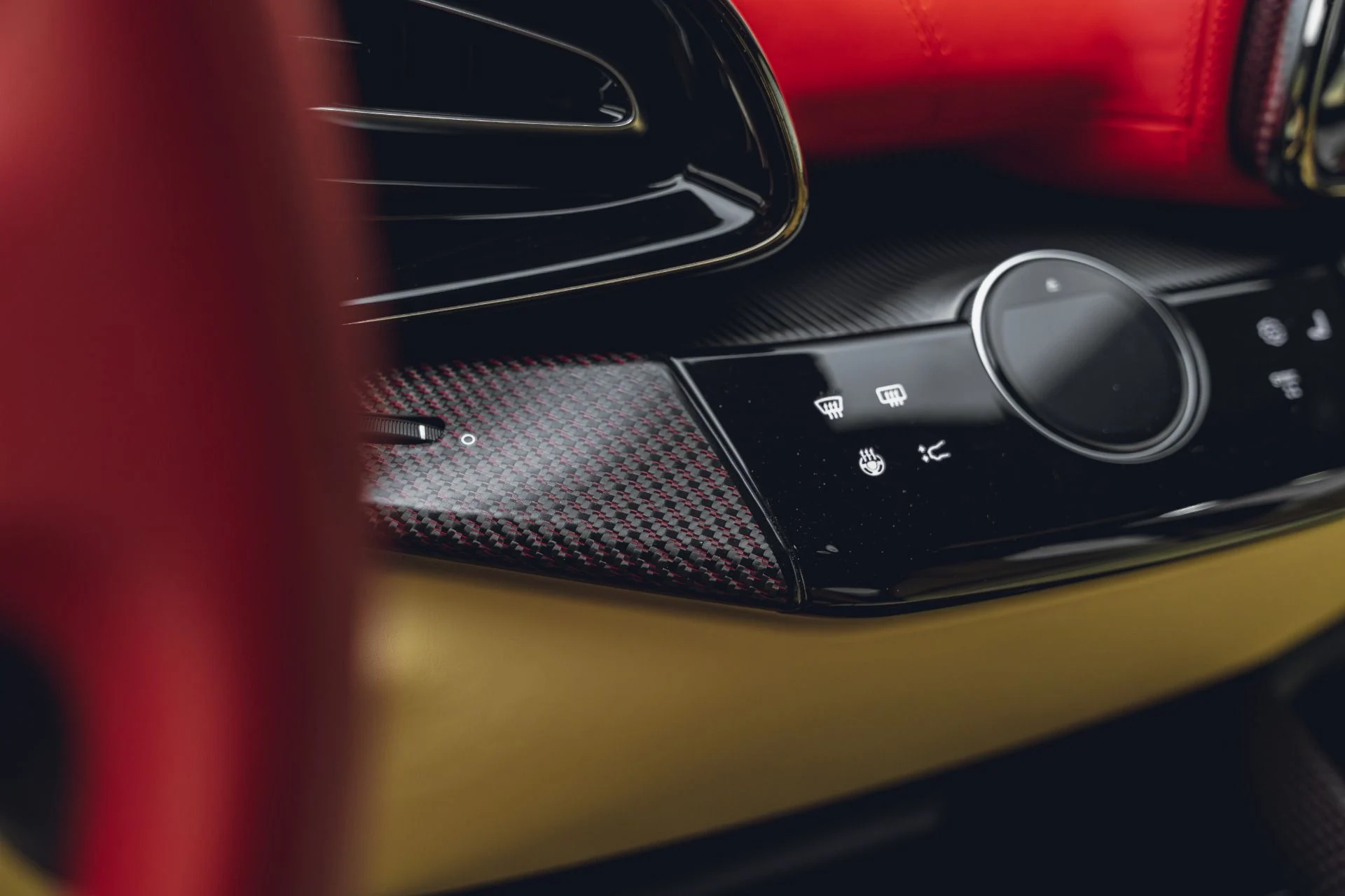 mph053_255328329_Used_2024_Ferrari_Purosangue_1781724927_a4e718c89f