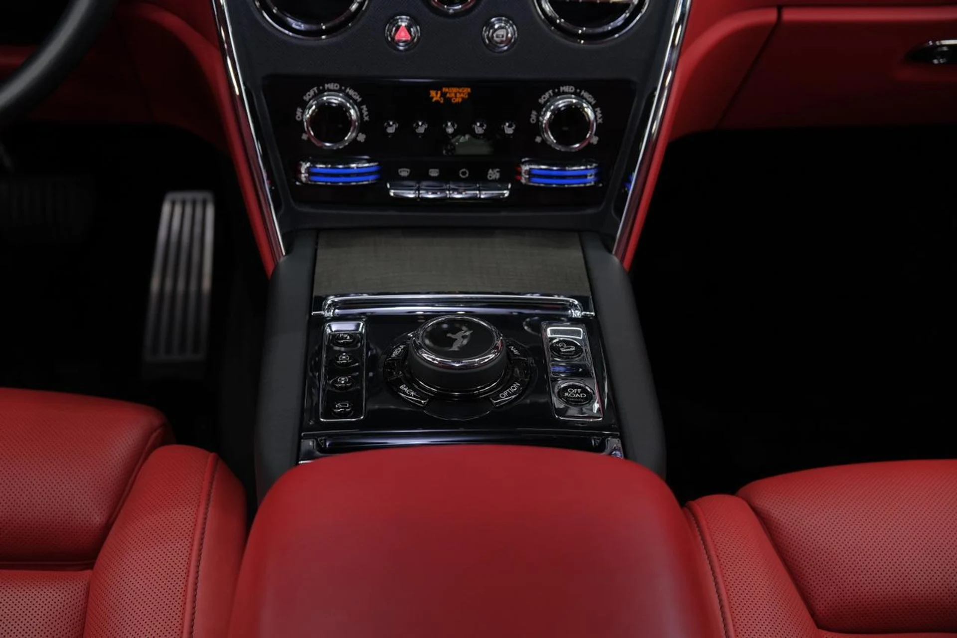 mph053_2598560906_5fe64decafaf85bbf24b79111c35e5f7_74ba20c550