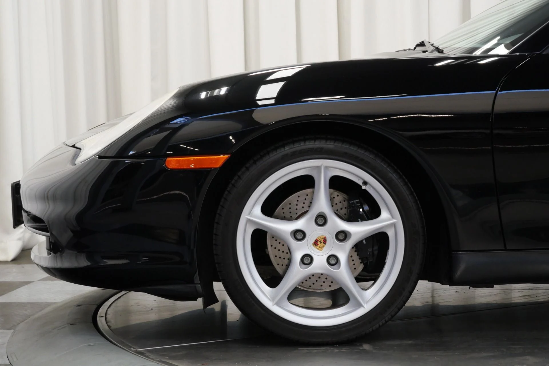 mph053_2619854293_Used_2003_Porsche_911_Carrera_1758033613_16a741c526