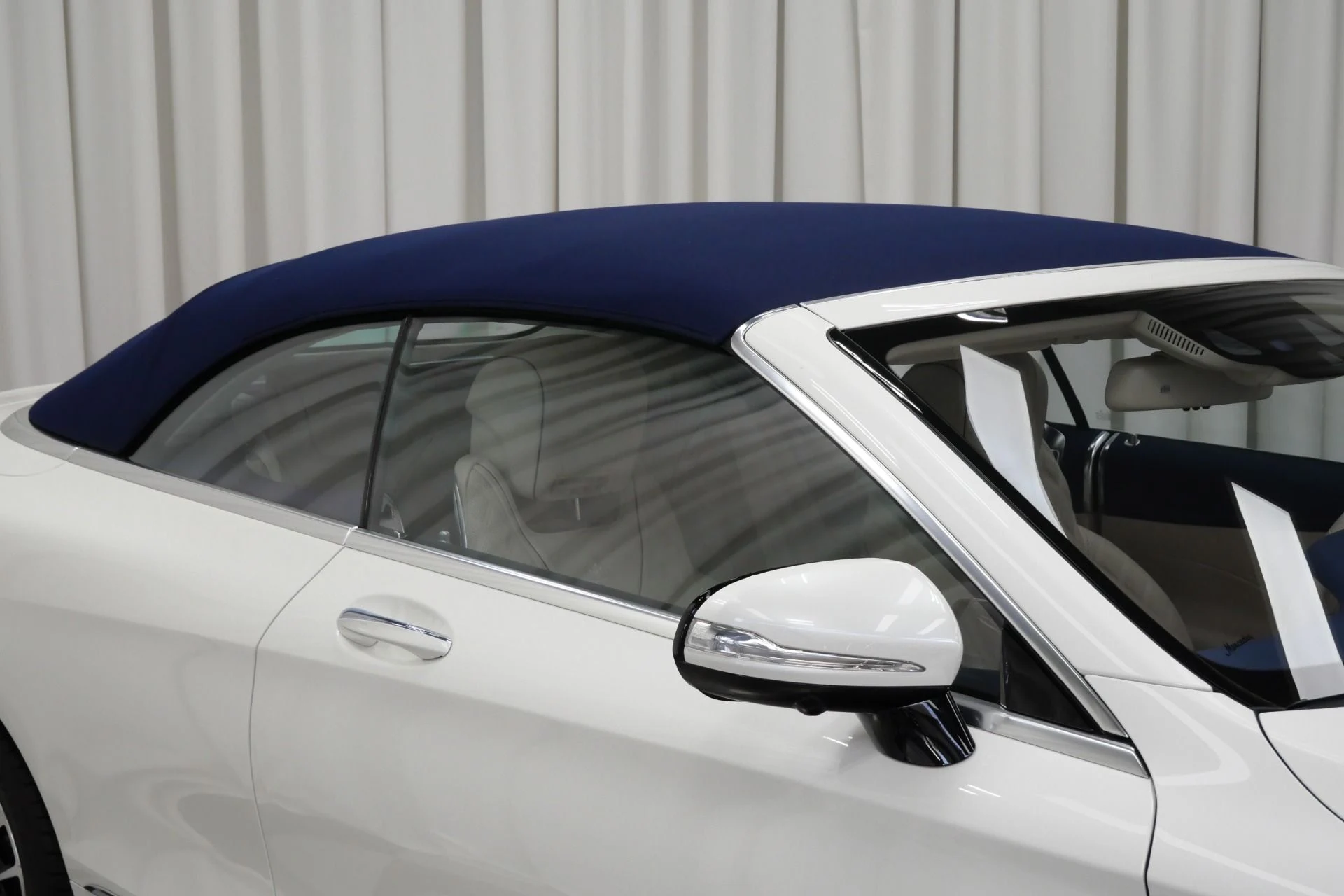 mph053_2624710909_Used_2017_Mercedes_Benz_Mercedes_Maybach_S650_Cabriolet_1758656467_d4cc728c37