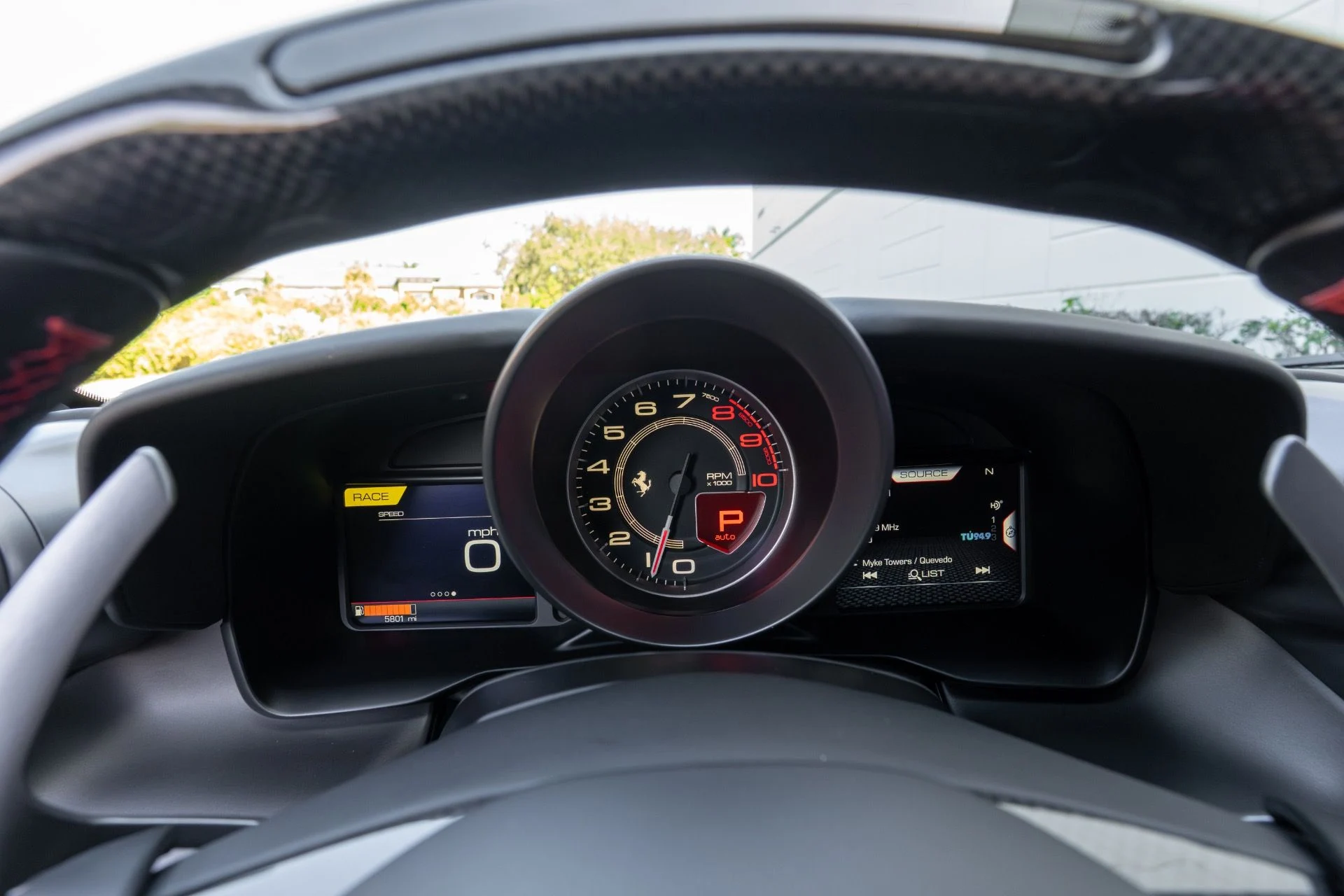 mph053_2645279607_Used_2020_Ferrari_F8_Tributo_1767738008_d5432dfeb0