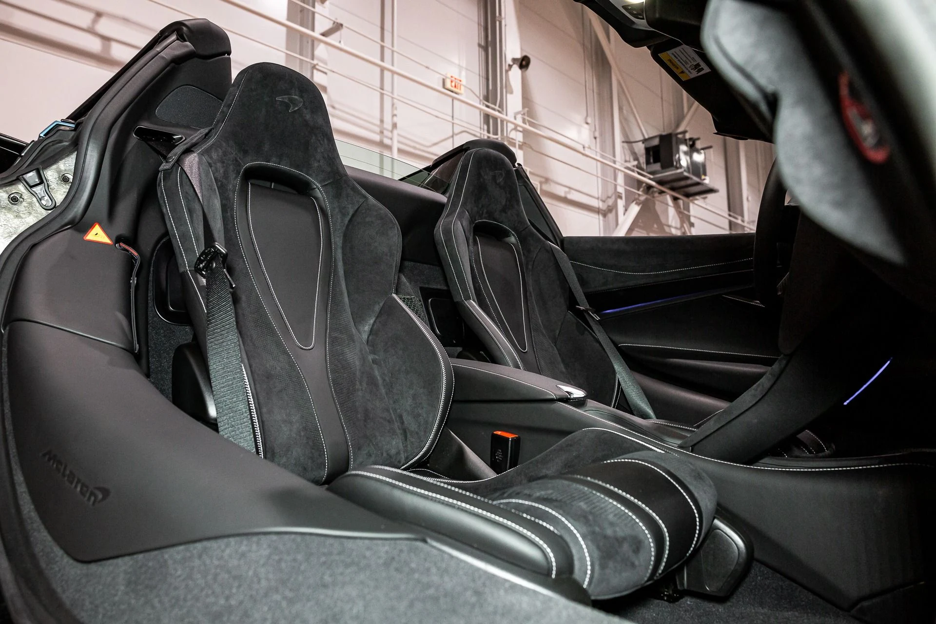 mph053_2661211282_24_p54_l_a5d5e4133f