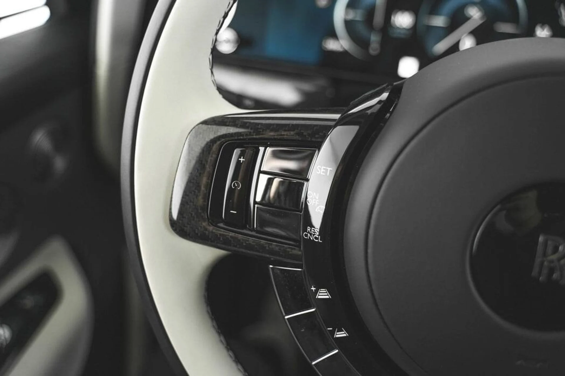 mph053_266866898_41f5906cca4522e6df903f26a5d33820x_c1b64b30f4