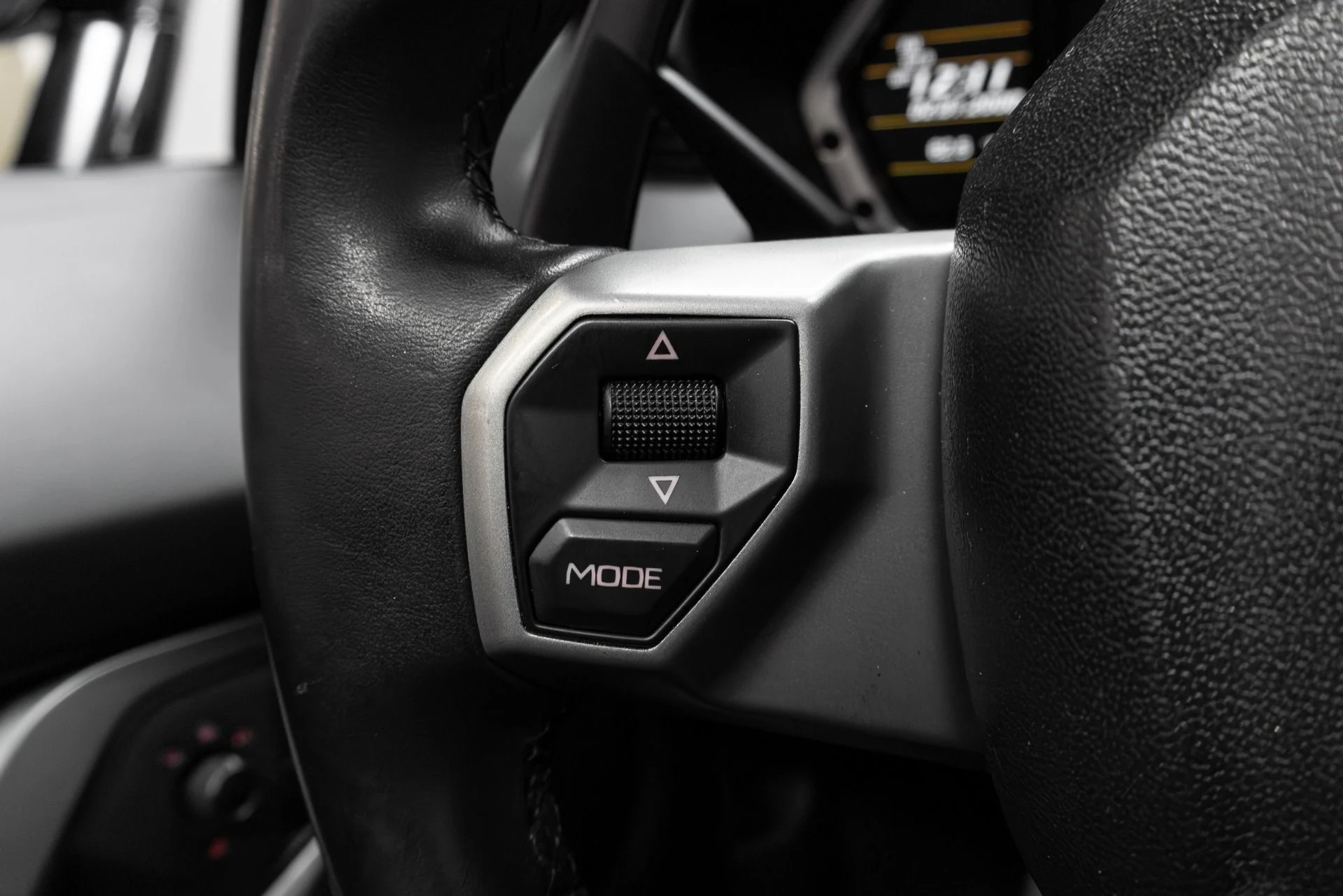 mph053_2691690272_Used_2015_Lamborghini_Aventador_LP_700_4_1770952947_ac808110eb