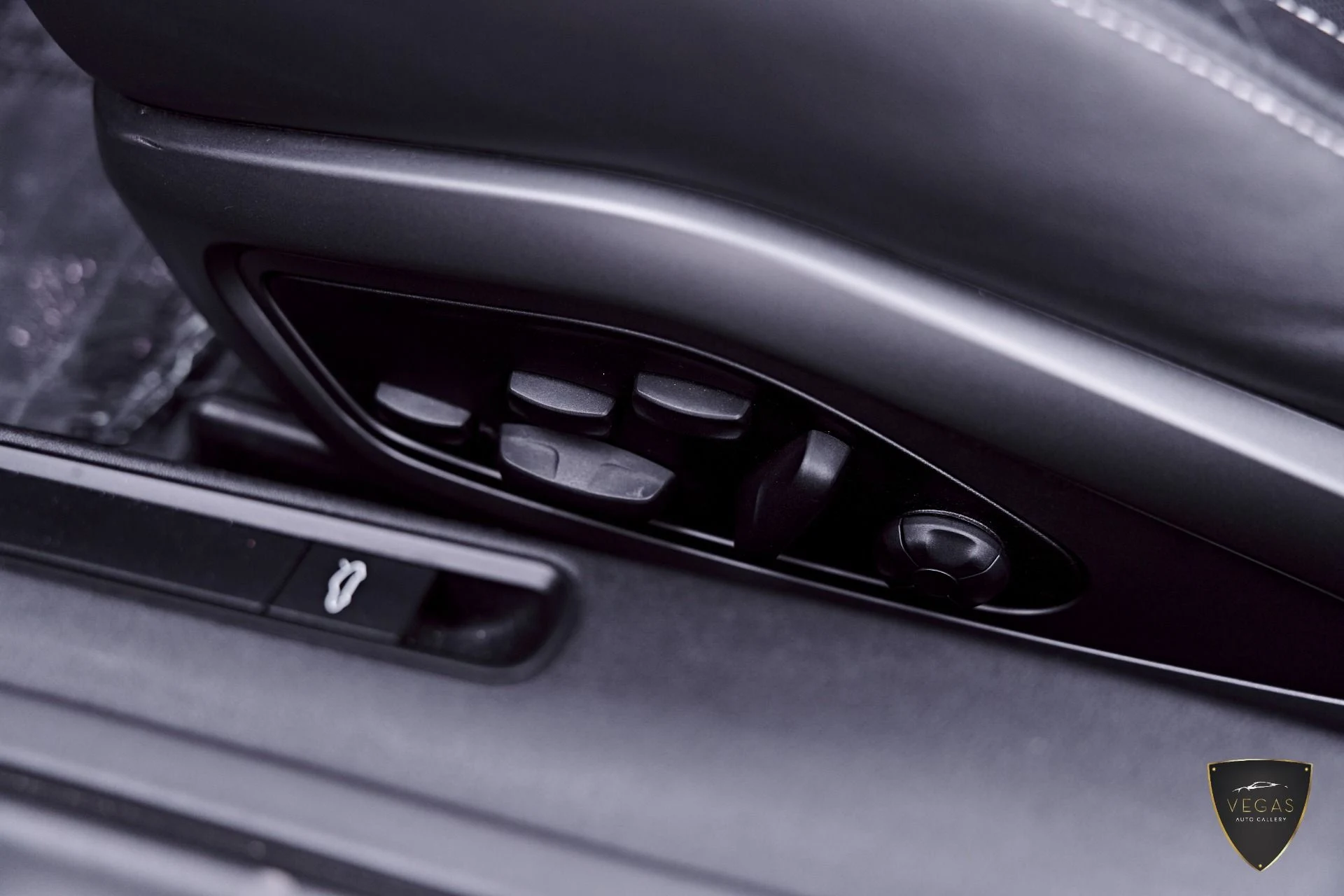 mph053_2697578178_Used_2022_Porsche_911_Turbo_S_1782757607_a86092ee06