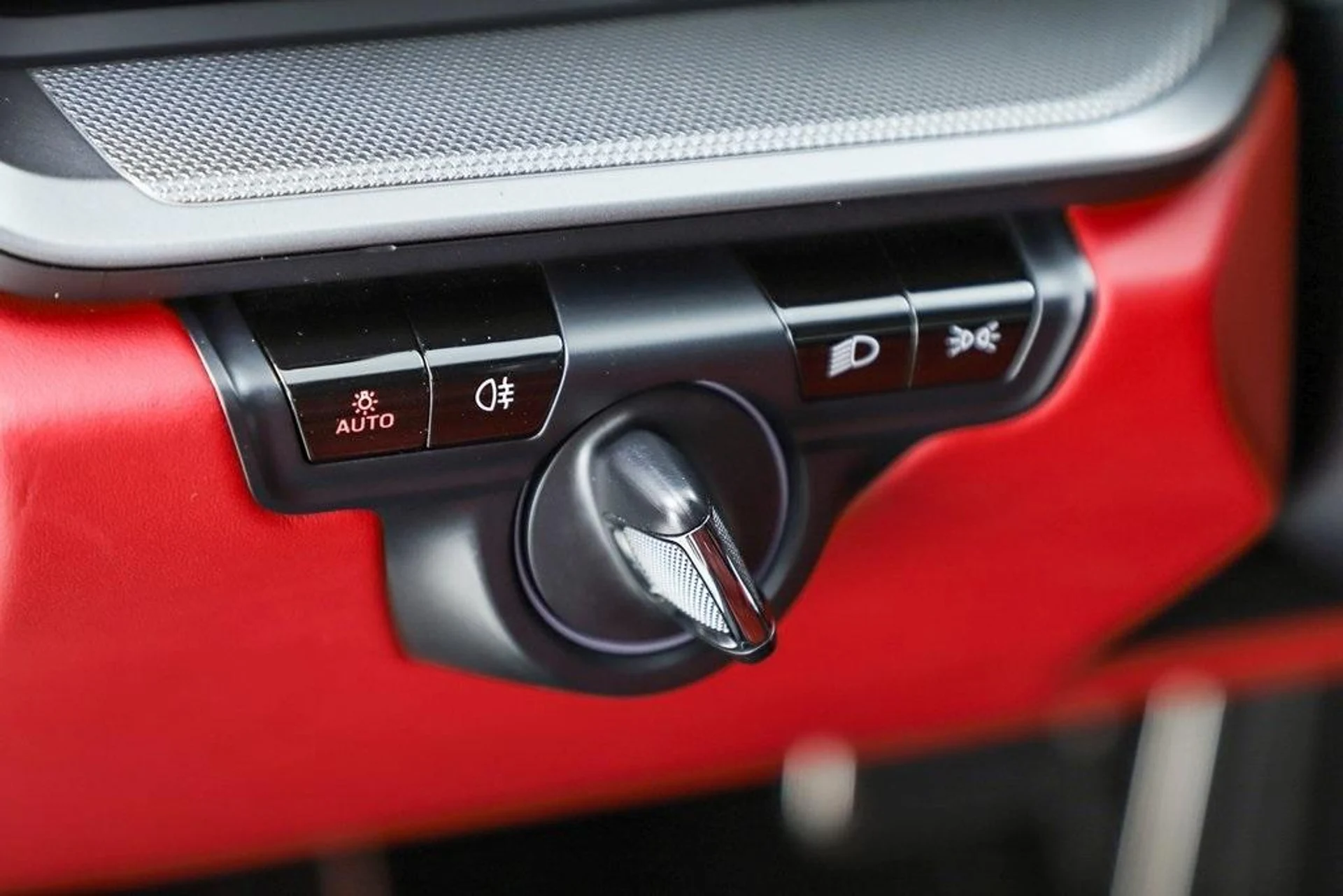 mph053_26982768_Z3p8_UX_Pyi_RMW_ihxbz_RJ_Ze_U3_K7_Q_c2c967e063