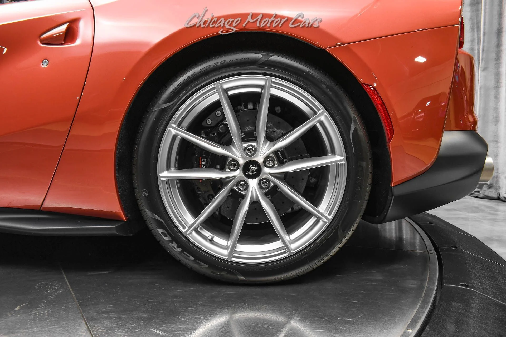 mph053_2742839086_12988_p54_l_3fa10b8326