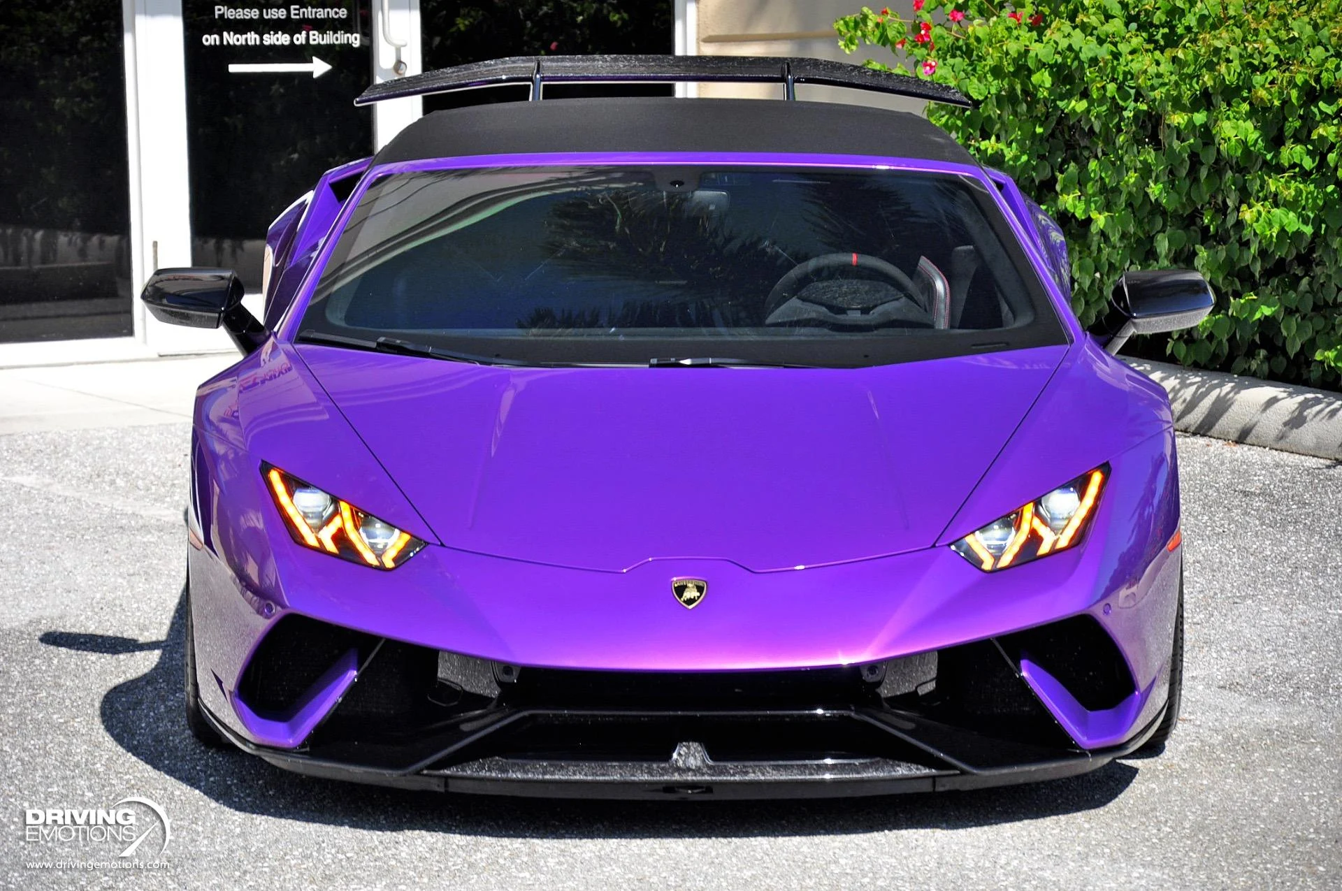 mph053_275226001_863_p54_l_b64a2081bc