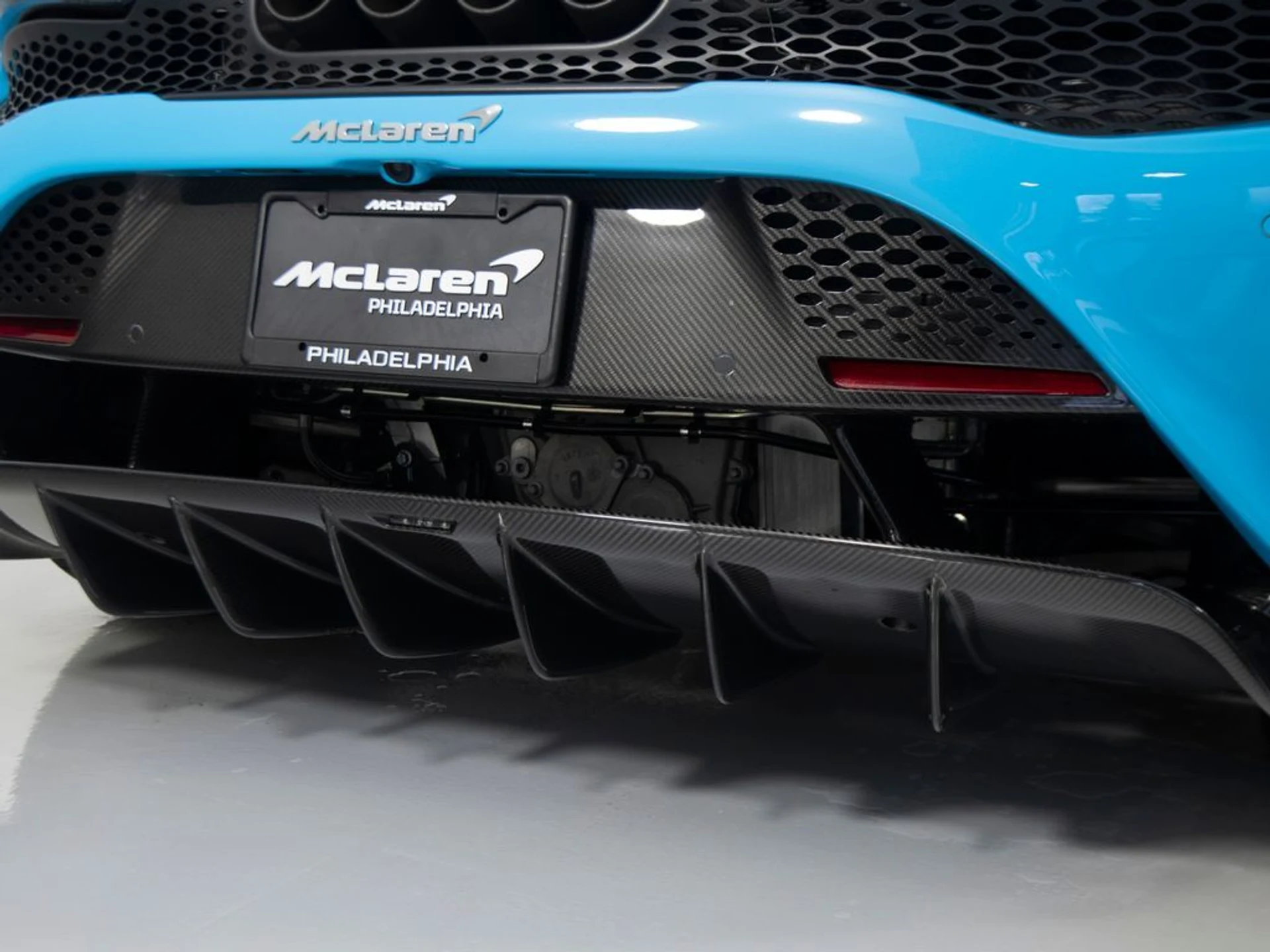 mph053_2755659995_85e6df9c7a76ecc0f70ad13fc9703956x_da1ad72a33