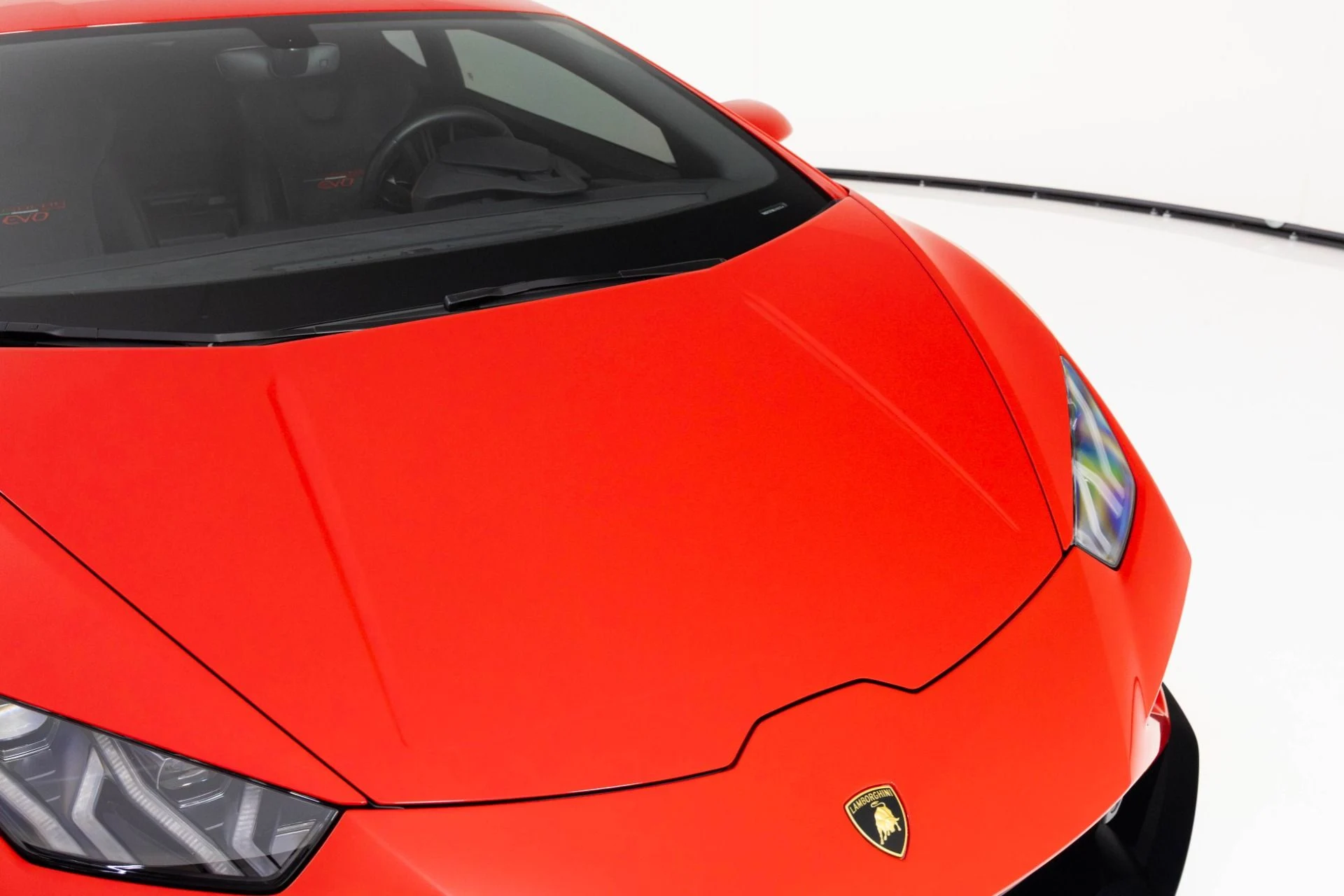 mph053_2767021046_Used_2021_Lamborghini_Huracan_EVO_1762806476_0012384ae4