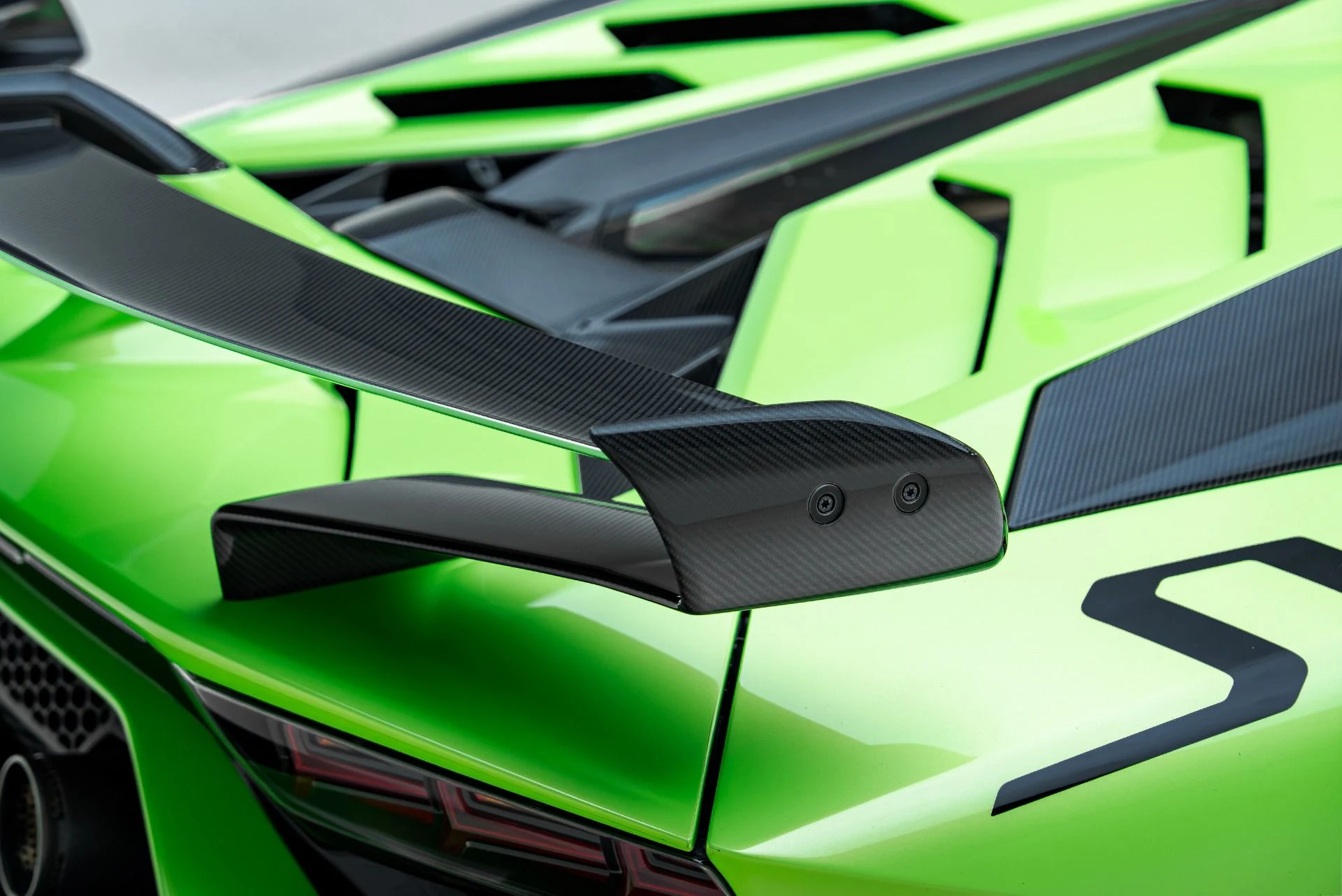 mph053_2776318911_Used_2019_Lamborghini_Aventador_LP_770_4_SVJ_1789598576_95ea1dddac