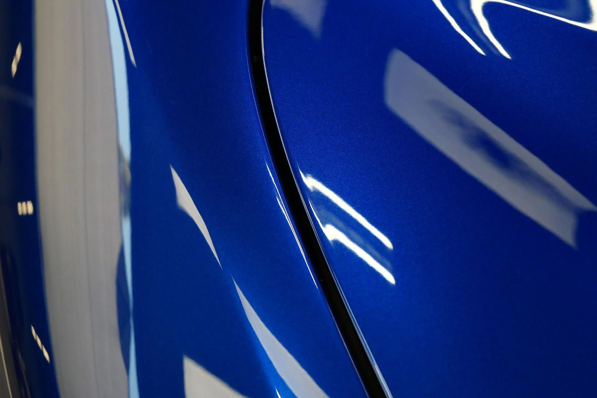 mph053_277648072_Used_2025_Ferrari_296_GTS_As_New_With_181_Miles_818_Horsepower_Carbon_Racing_Seats_1756149197_ee2c2dda12