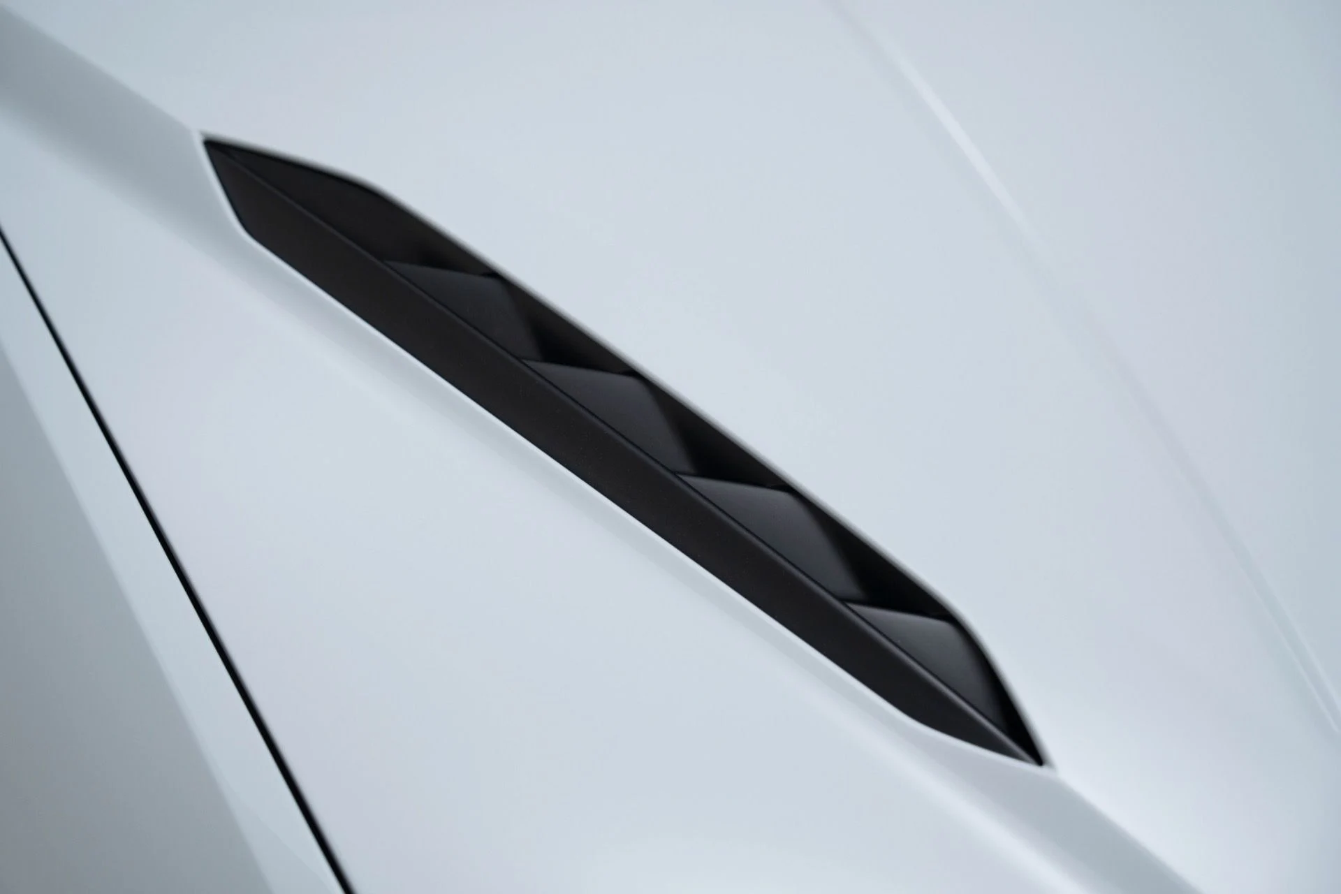 mph053_2789914889_Used_2024_Lamborghini_Urus_S_1777580749_5940b2a9d4