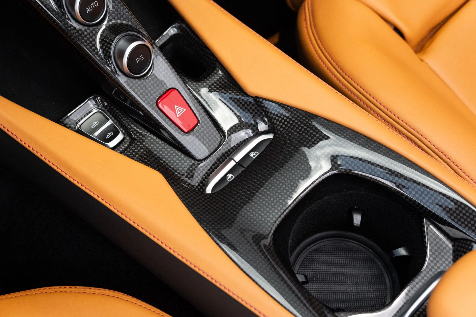 mph053_2806901303_Used_2019_Ferrari_Portofino_1779385815_9993e6f096