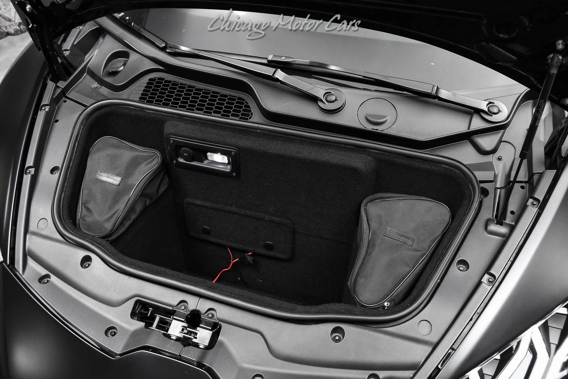 mph053_2816796491_8799_p54_l_fb3e6a0339