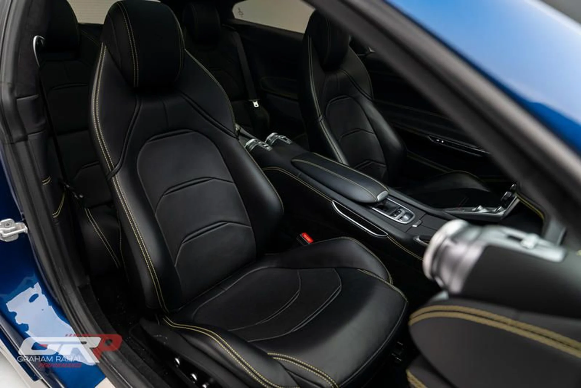 mph053_2843233417_F9560_C7_F_98_B6_4_C45_8_AF_3_EDC_1_E367_D776_636c385bde