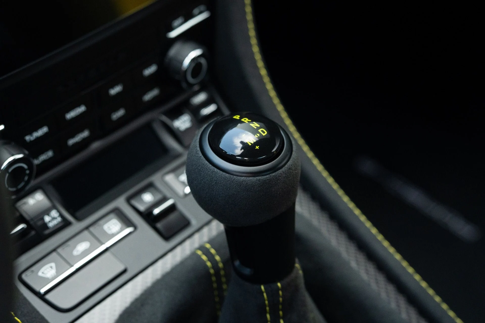 mph053_2856801571_Used_2024_Porsche_718_Cayman_GT_4_RS_1775021157_7560d831de