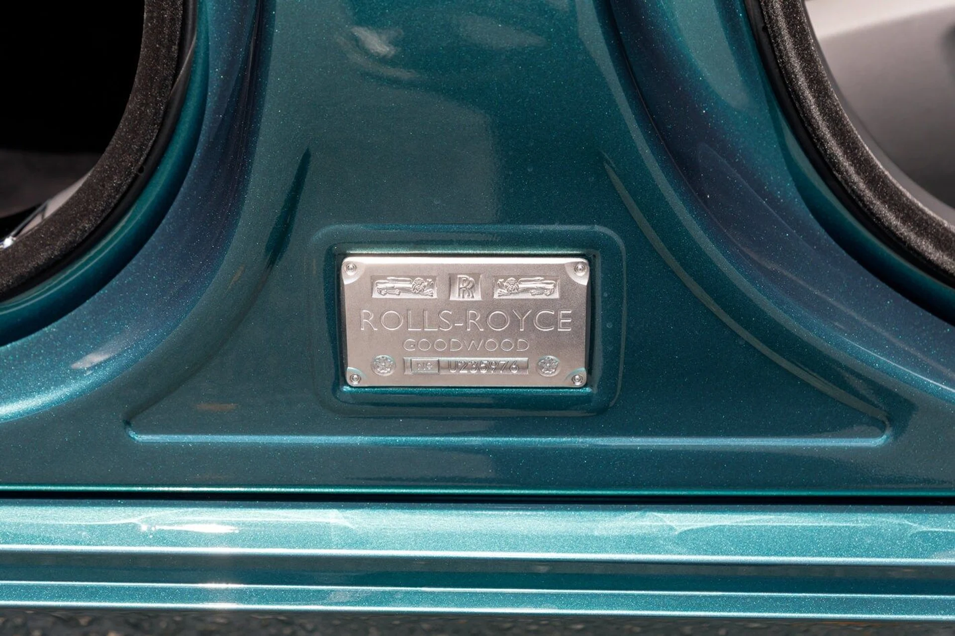 mph053_2858239844_f3395990215e153be5e8771d140cc509x_cc19c8beea