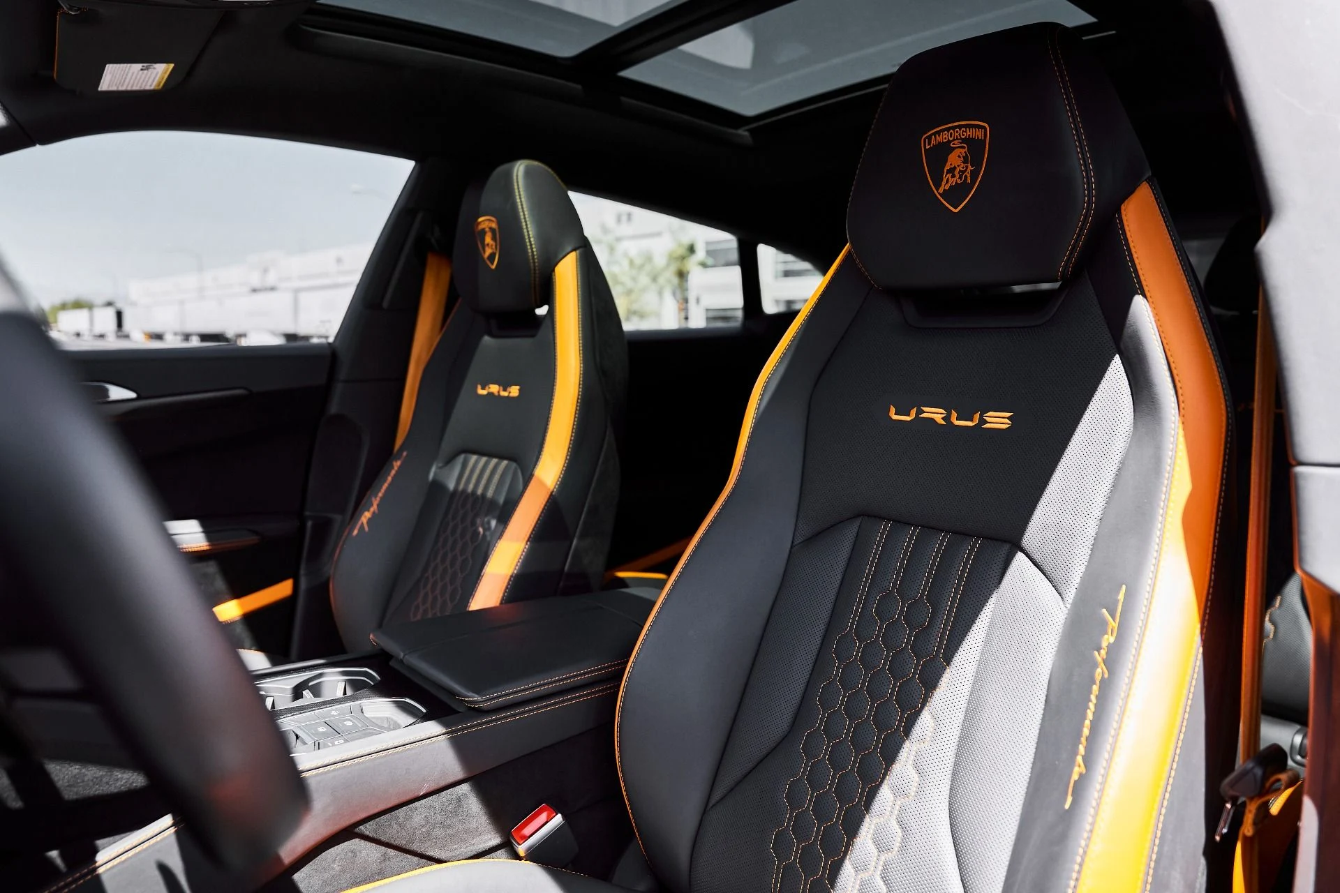 mph053_2873350086_Used_2023_Lamborghini_Urus_Performante_1778288951_4622c7a222