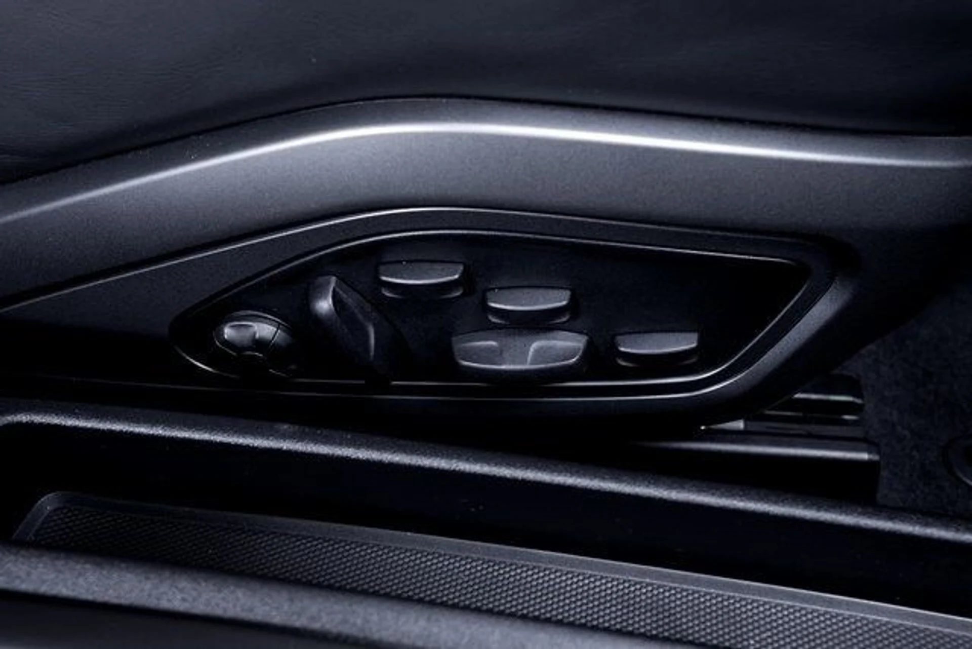 mph053_2921156112_fa4dc5bf881fb4a5527269ecf7e11202x_a649c01df2