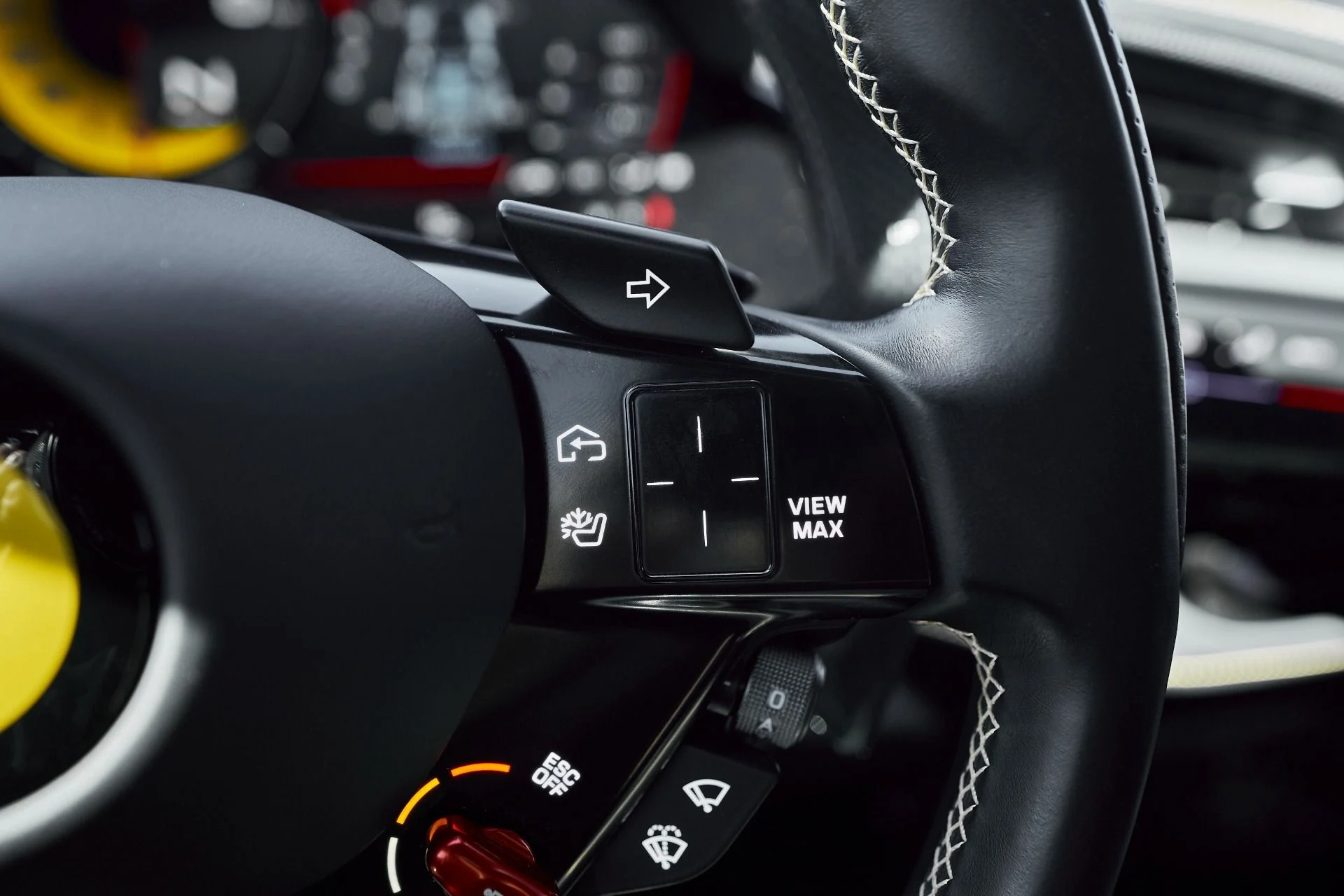 mph053_2962409853_Used_2022_Ferrari_SF_90_Stradale_Base_1762462426_1537d011c7