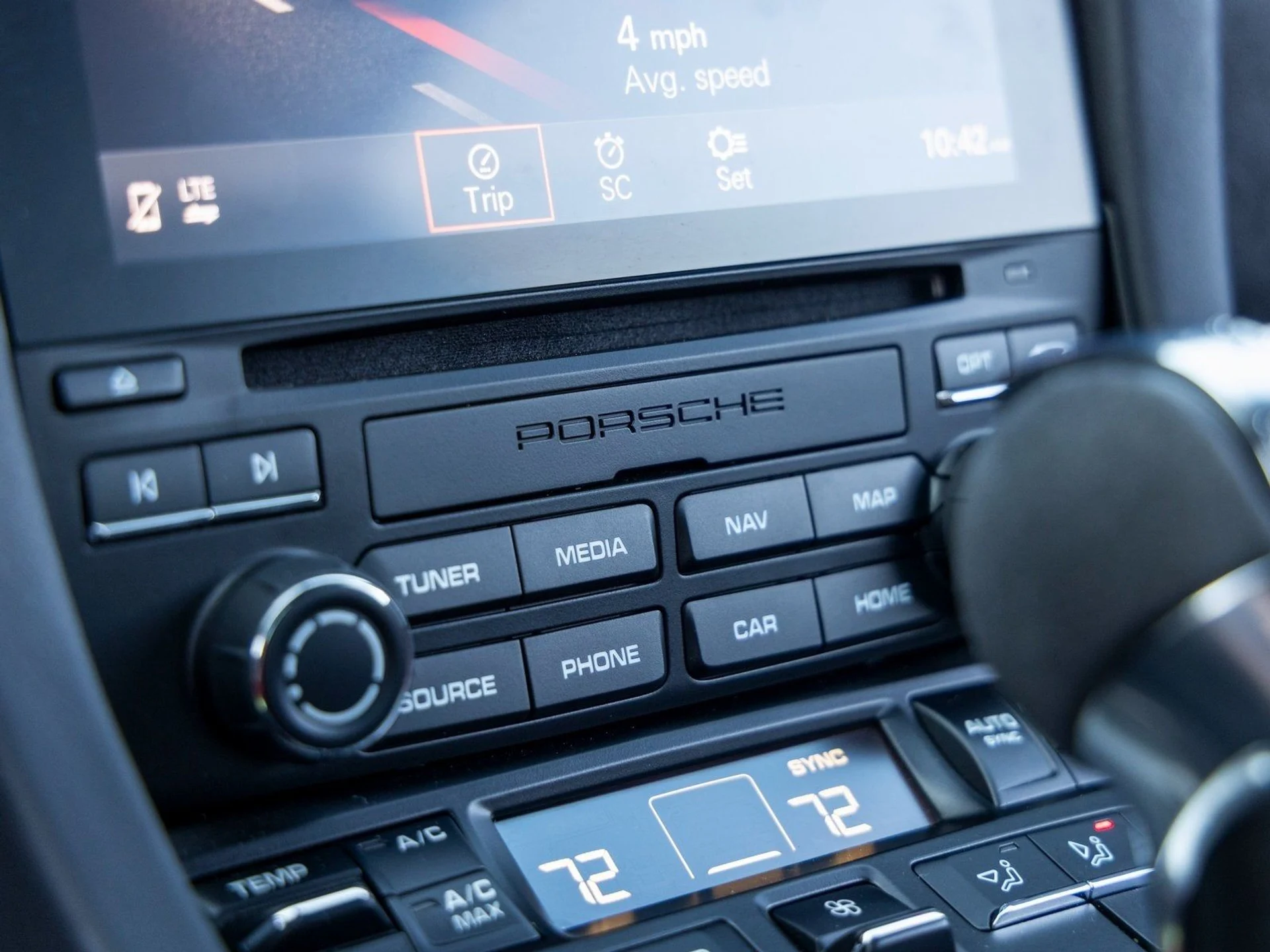 mph053_2967774266_54_b8a5e267e0