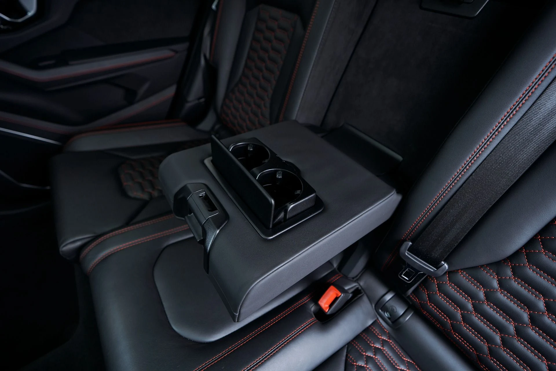 mph053_2969479758_Used_2021_Lamborghini_Urus_1763157123_c57e4e6813