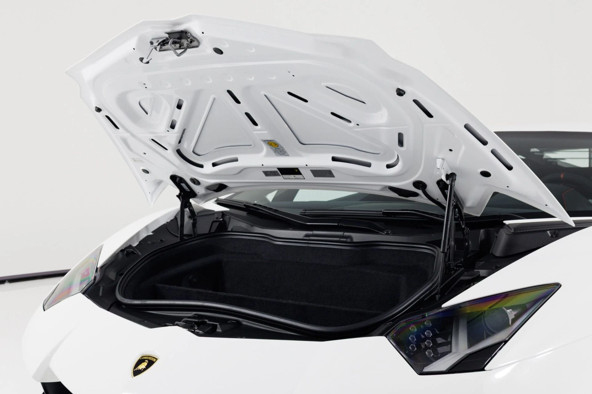 mph053_3036908328_Used_2016_Lamborghini_Aventador_LP_750_4_Superveloce_1779992498_0fff4dfcb4