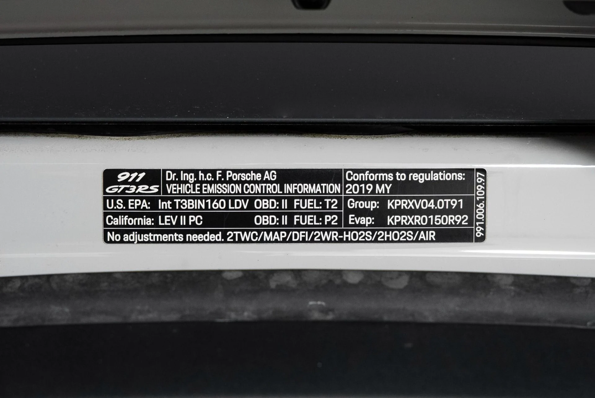 mph053_3042324497_Used_2019_Porsche_911_GT_3_RS_1758126565_28020a1423