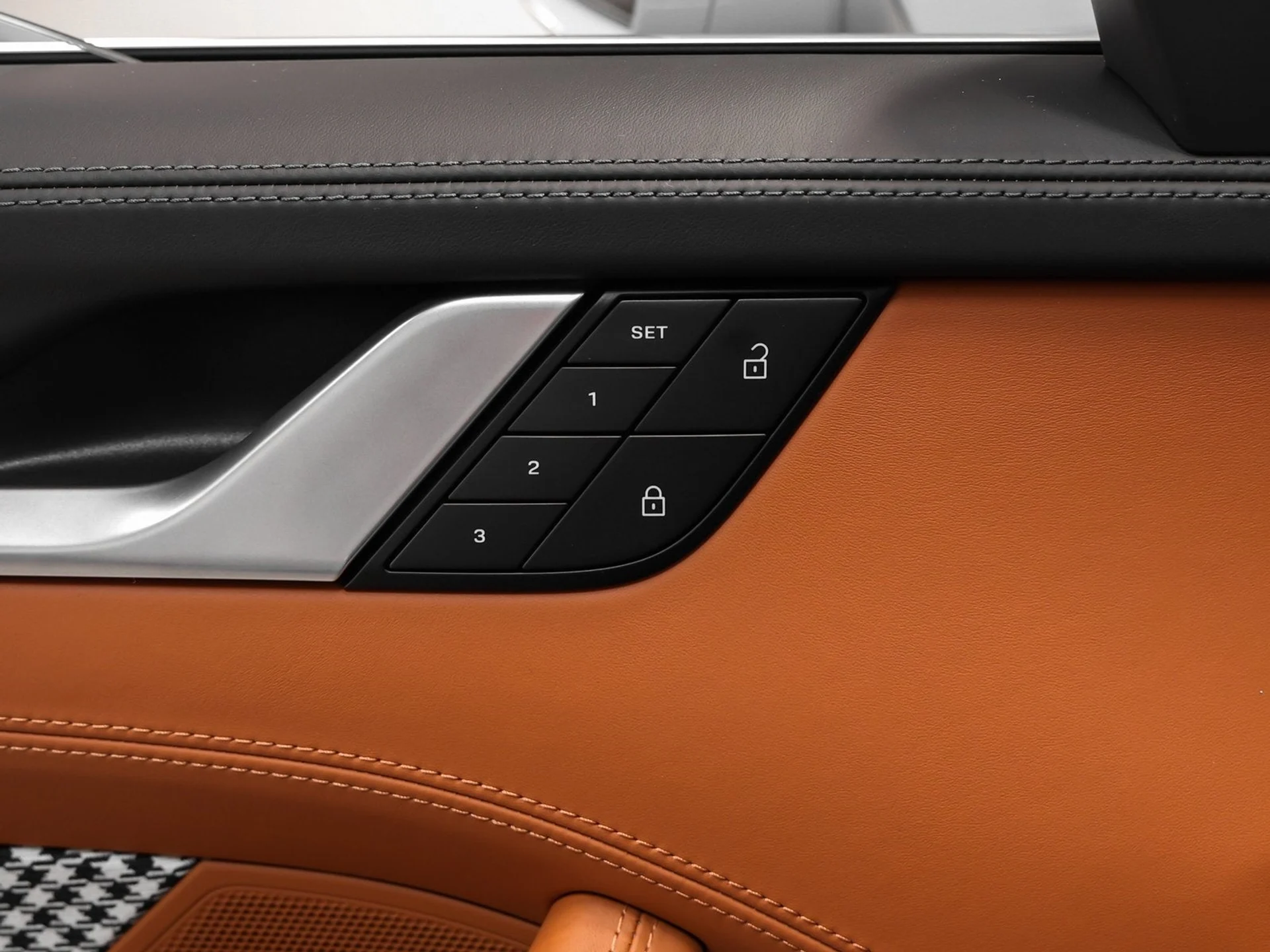 mph053_3066108805_54_efdfeca9c0