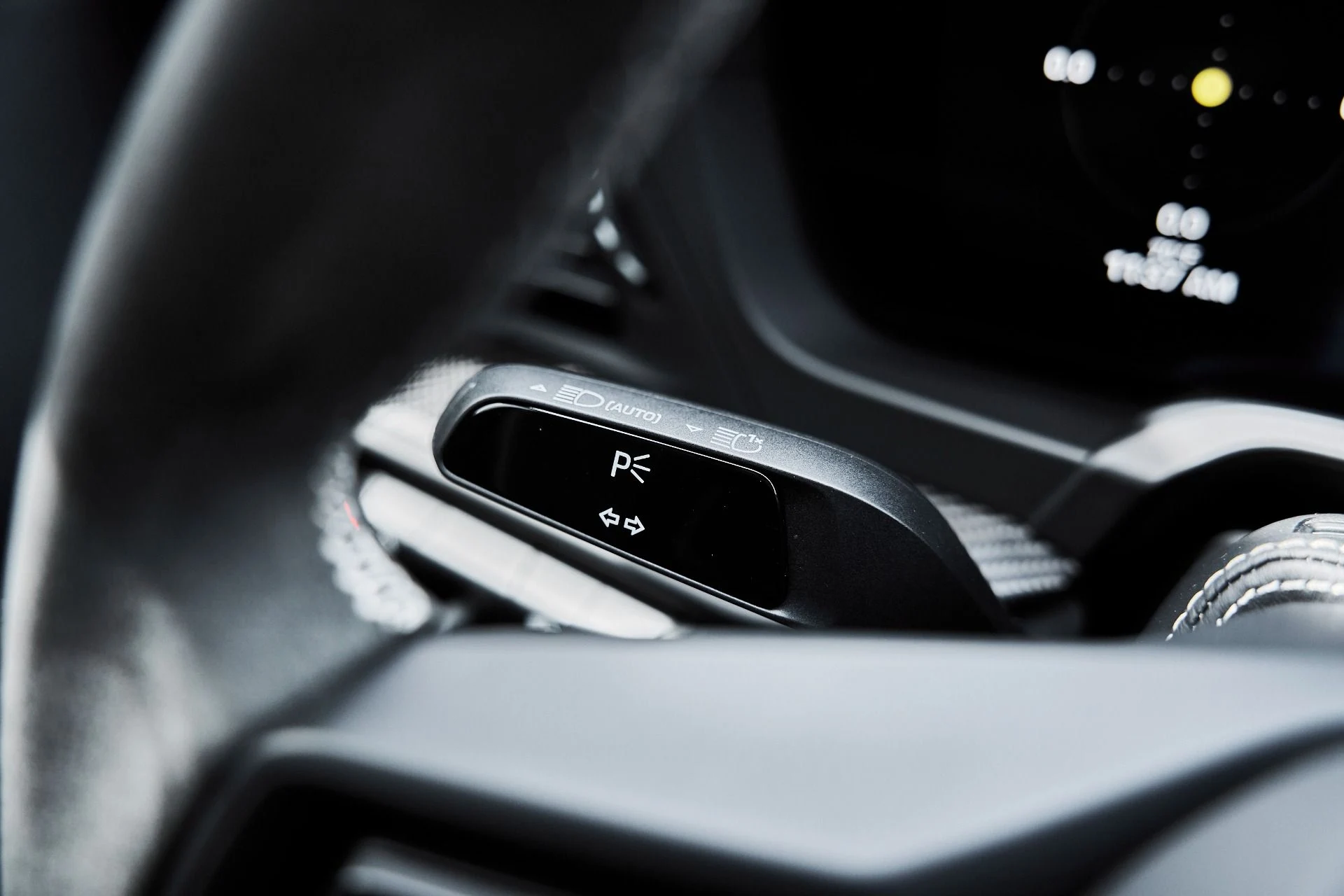 mph053_3094651156_Used_2025_Porsche_911_GT_3_1775332933_2f518b2f2d