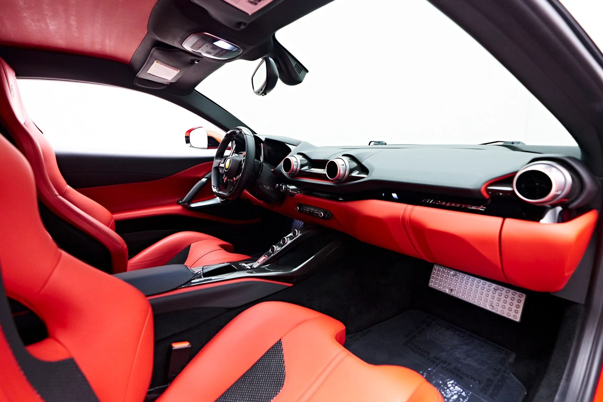 mph053_3118656949_Used_2018_Ferrari_812_Superfast_Base_1747268951_5aeedf1009