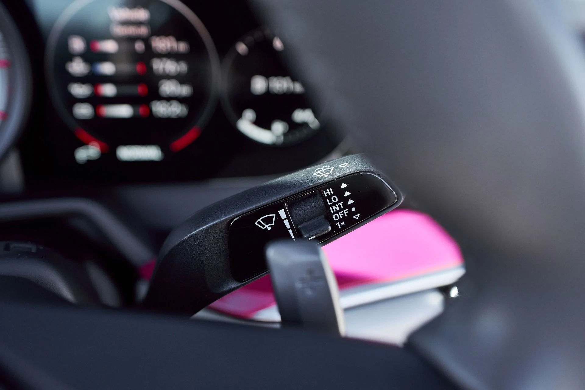 mph053_3136859469_Used_2023_Porsche_911_Turbo_1762568189_b23f4b8de1