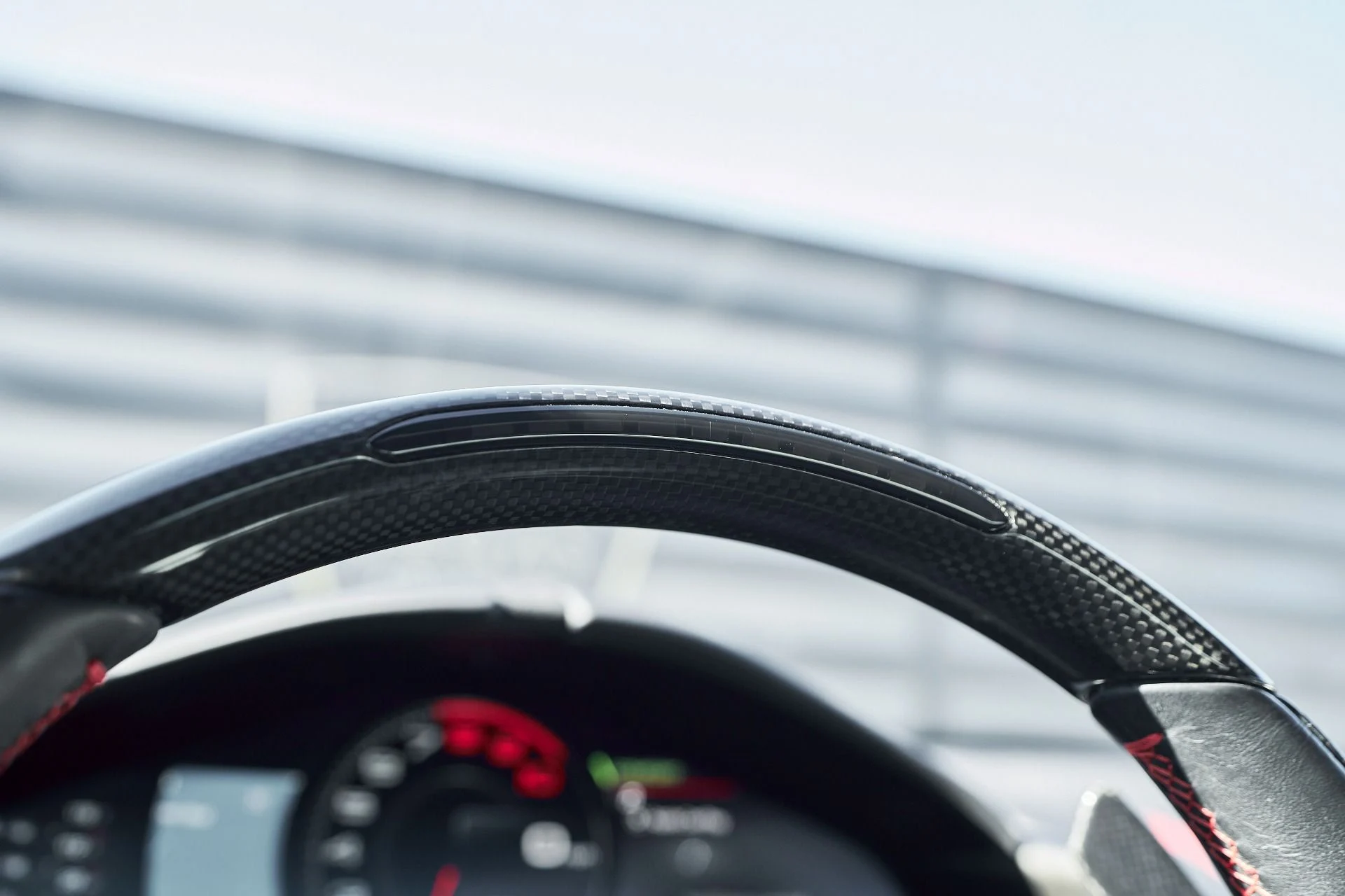 mph053_31430725_Used_2022_Ferrari_Roma_Base_1764637280_96521435d0