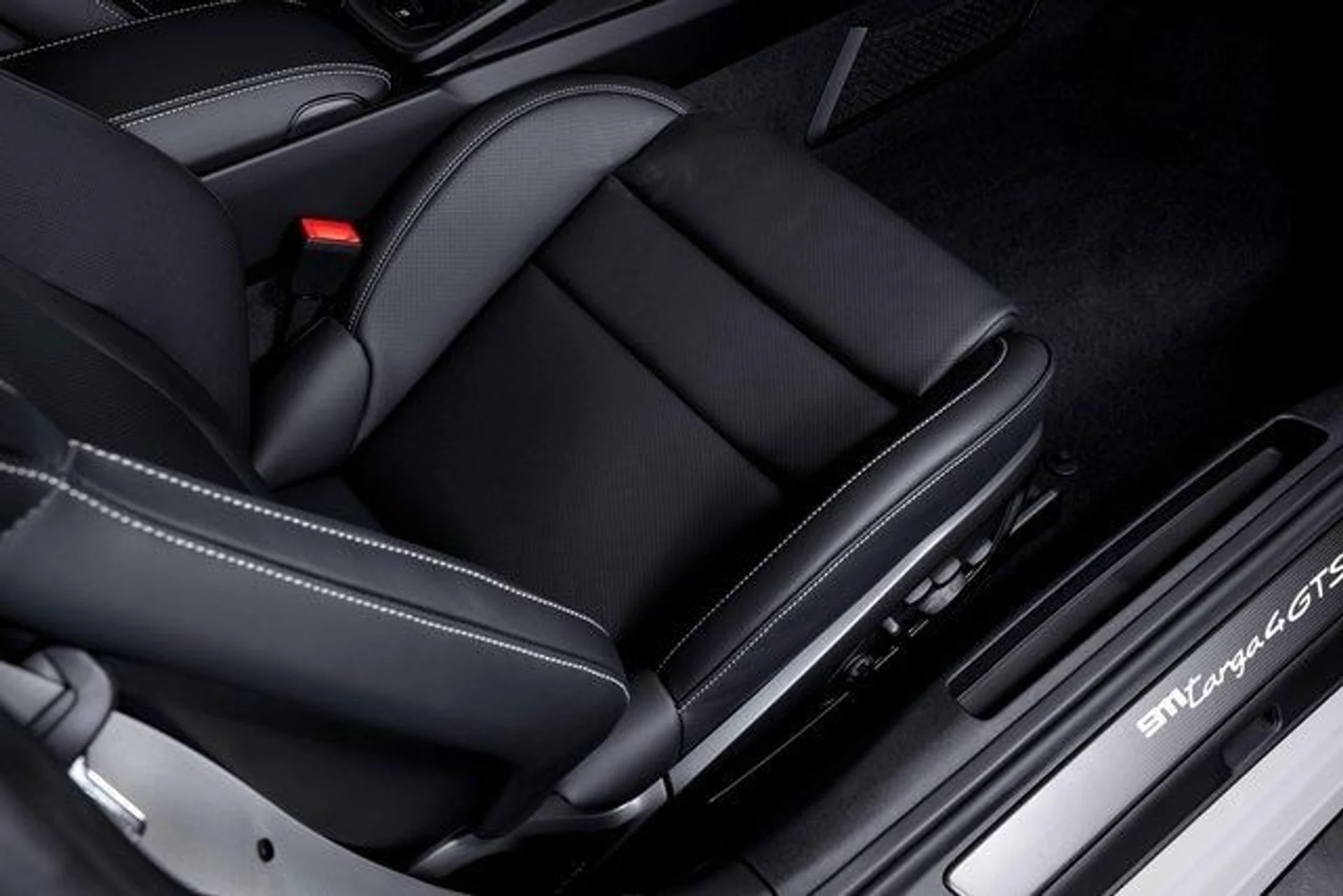 mph053_3171764229_1f595d2468a2941d3b574c088b141ff4x_8c6f4512d8